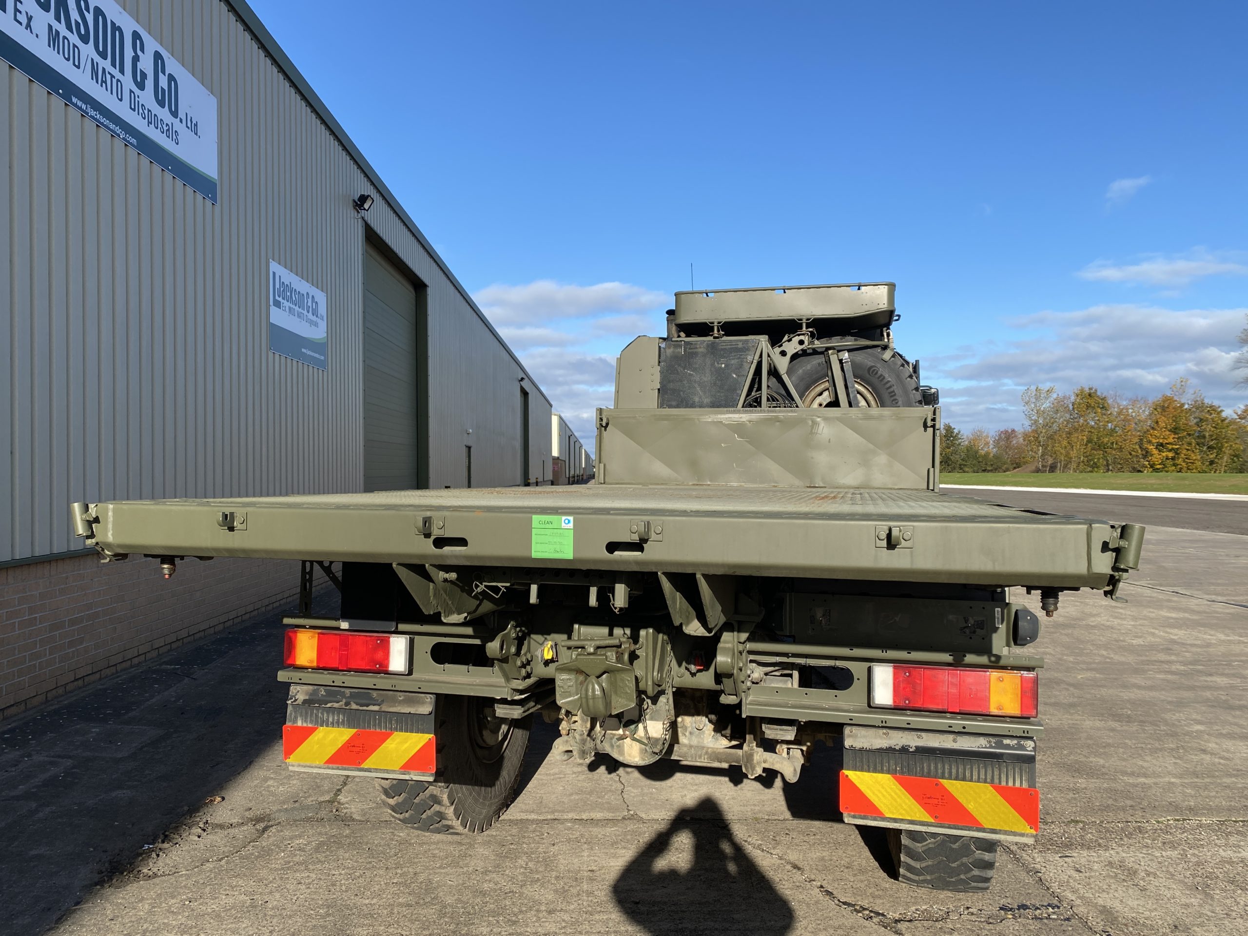 MAN HX60 18.330 4×4 Flat Bed Cargo Truck