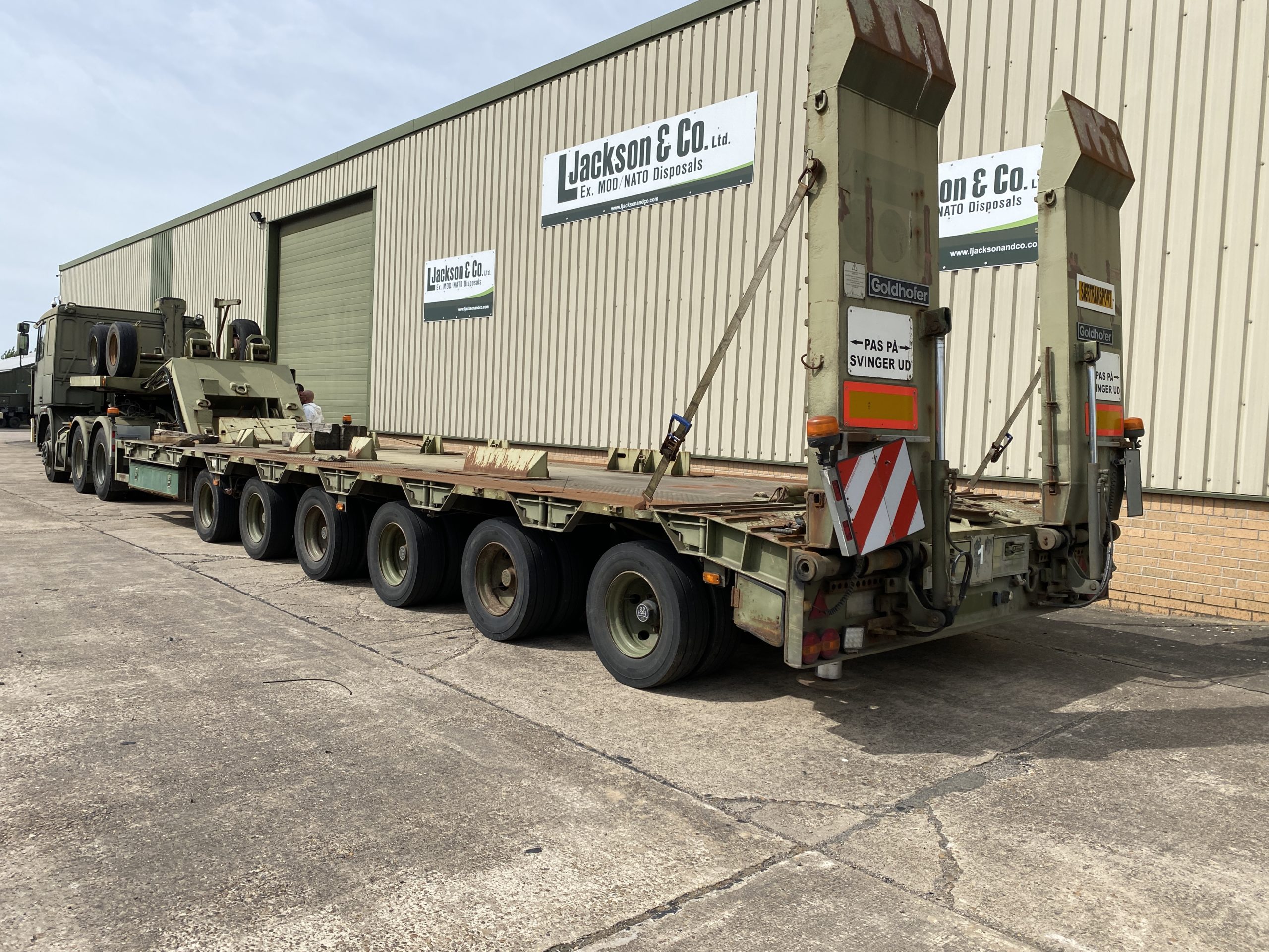 Goldhofer STZ H6-65/60 6 Axle Semi Trailer