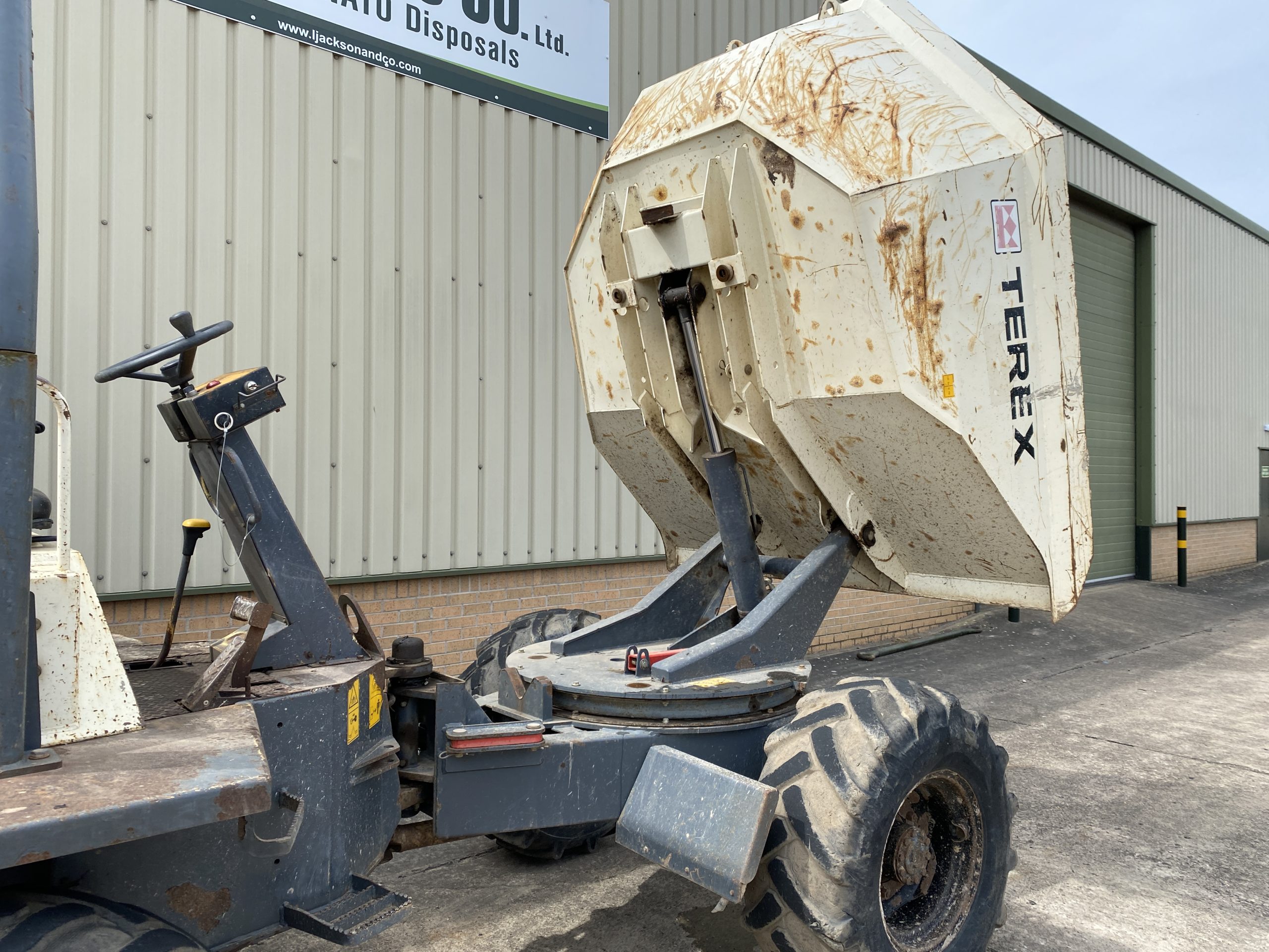 Terex TA6S 6 Ton Swivel Dumper