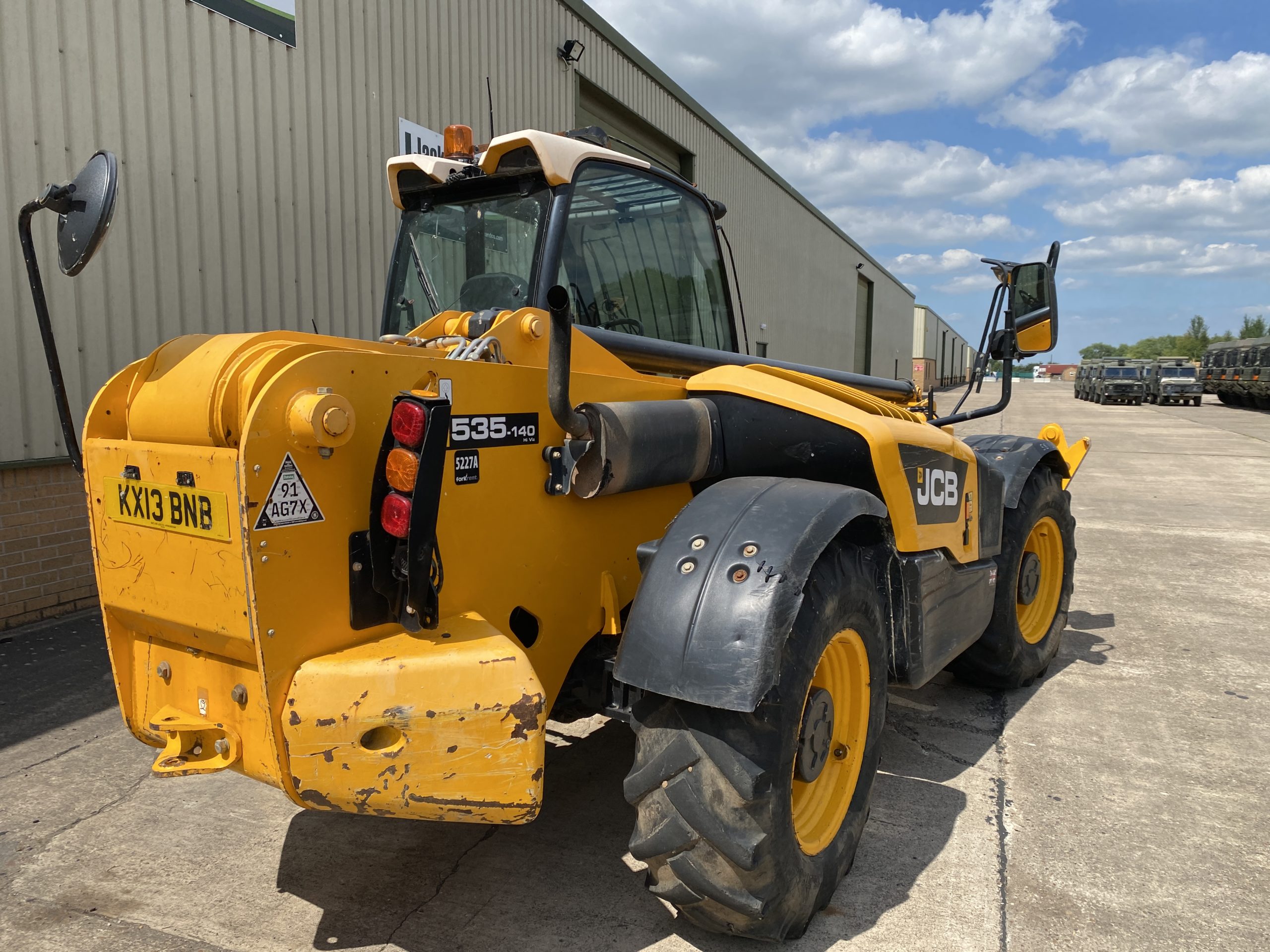 JCB 535-140 HI-VIZ Telehandler