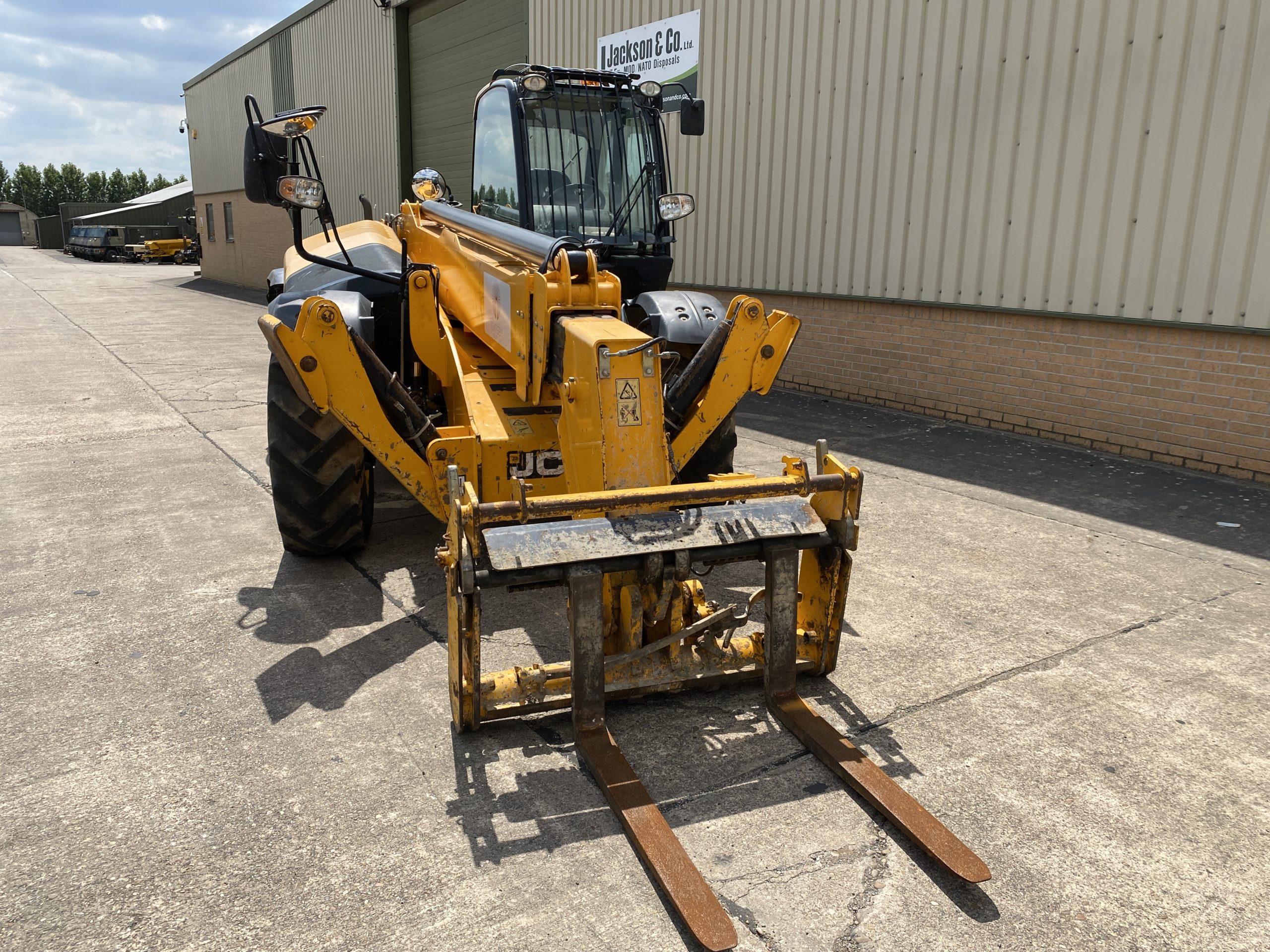 JCB 535-140 HI-VIZ Telehandler