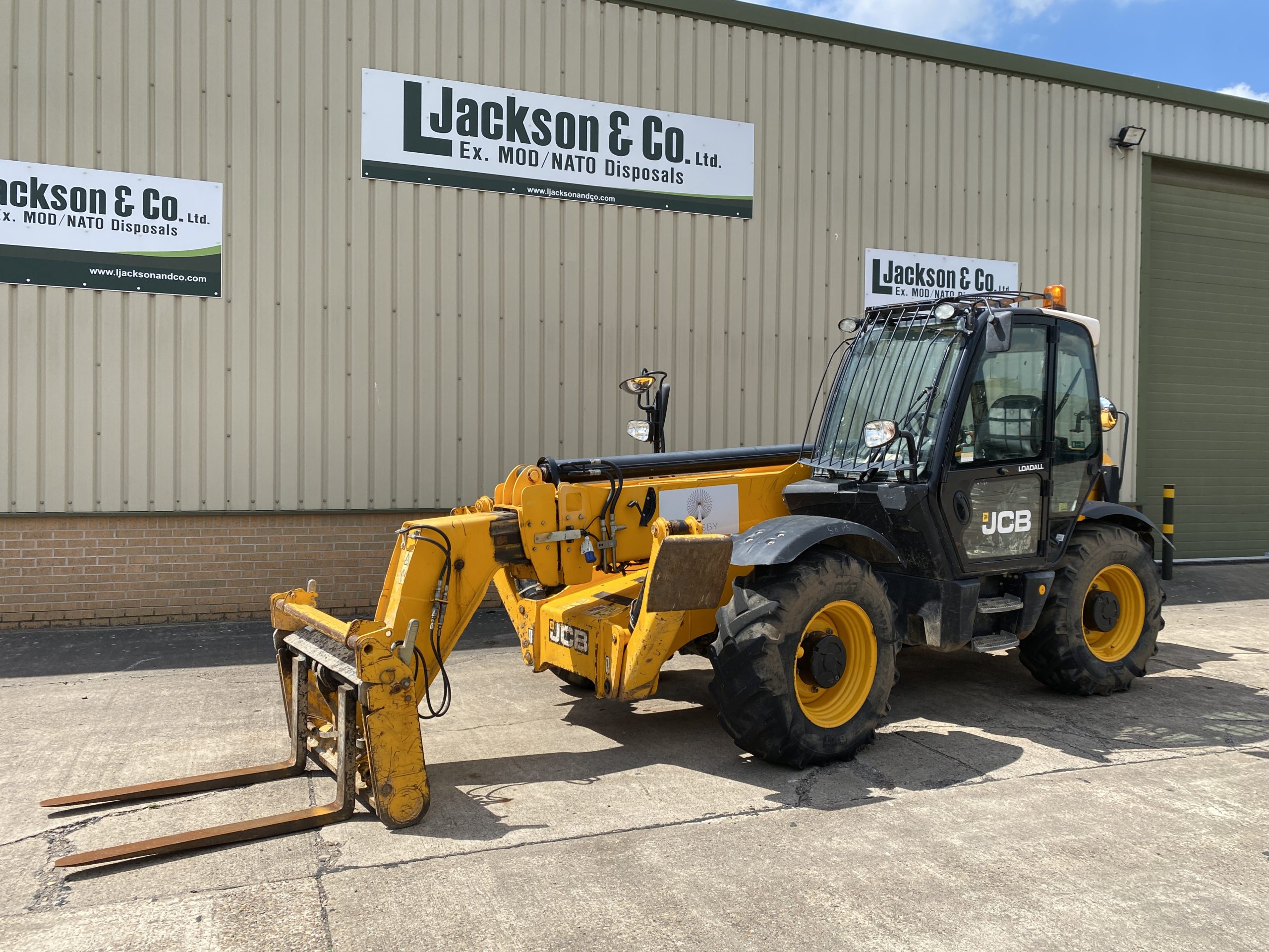 JCB 535-140 HI-VIZ Telehandler