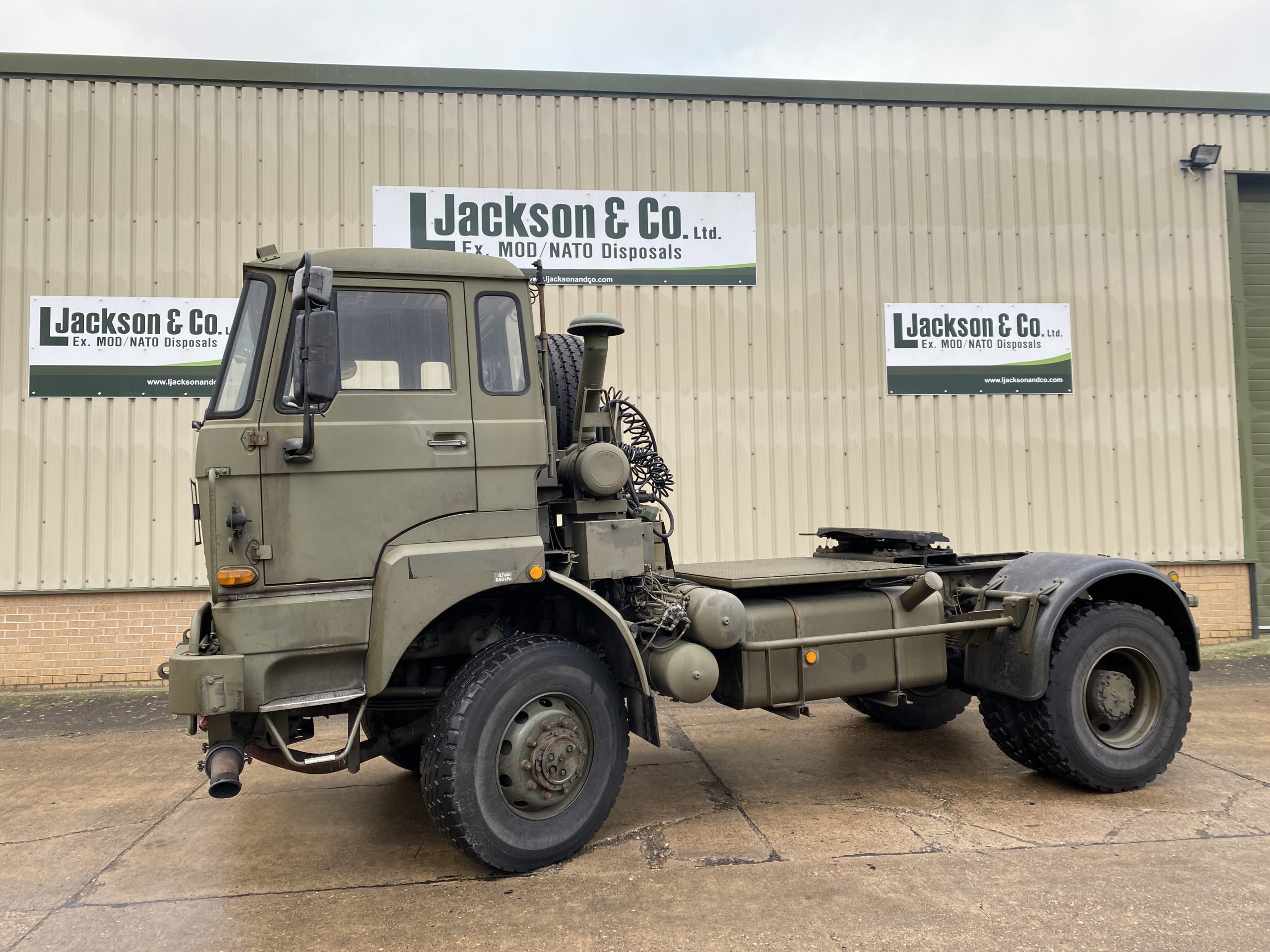 DAF 2300 4×4 Tractor Units