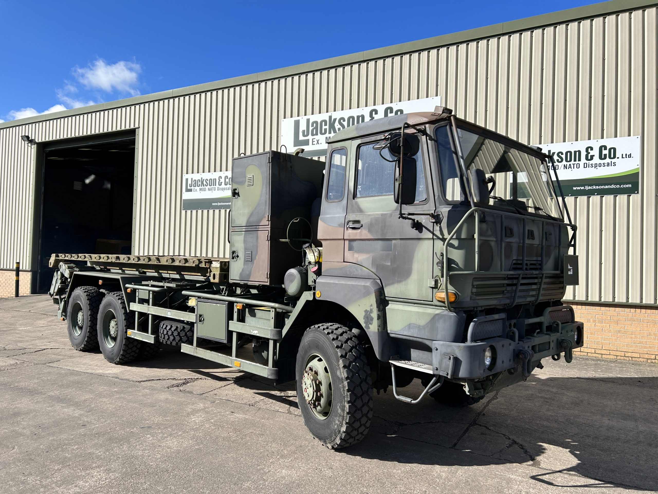 DAF 2300 6×6 Drops Hook Loader Truck
