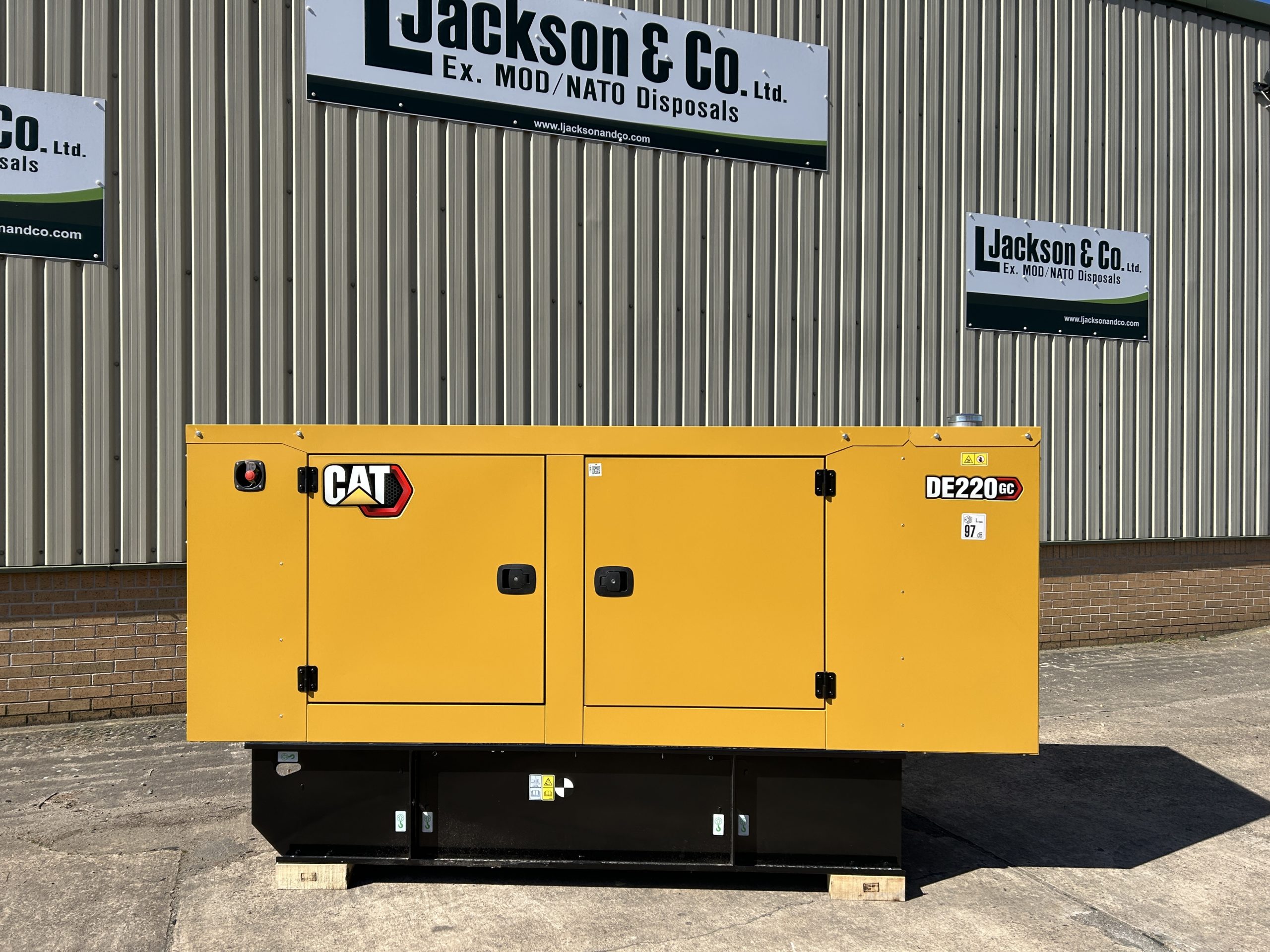 New Unused Caterpillar DE220 GC Generator