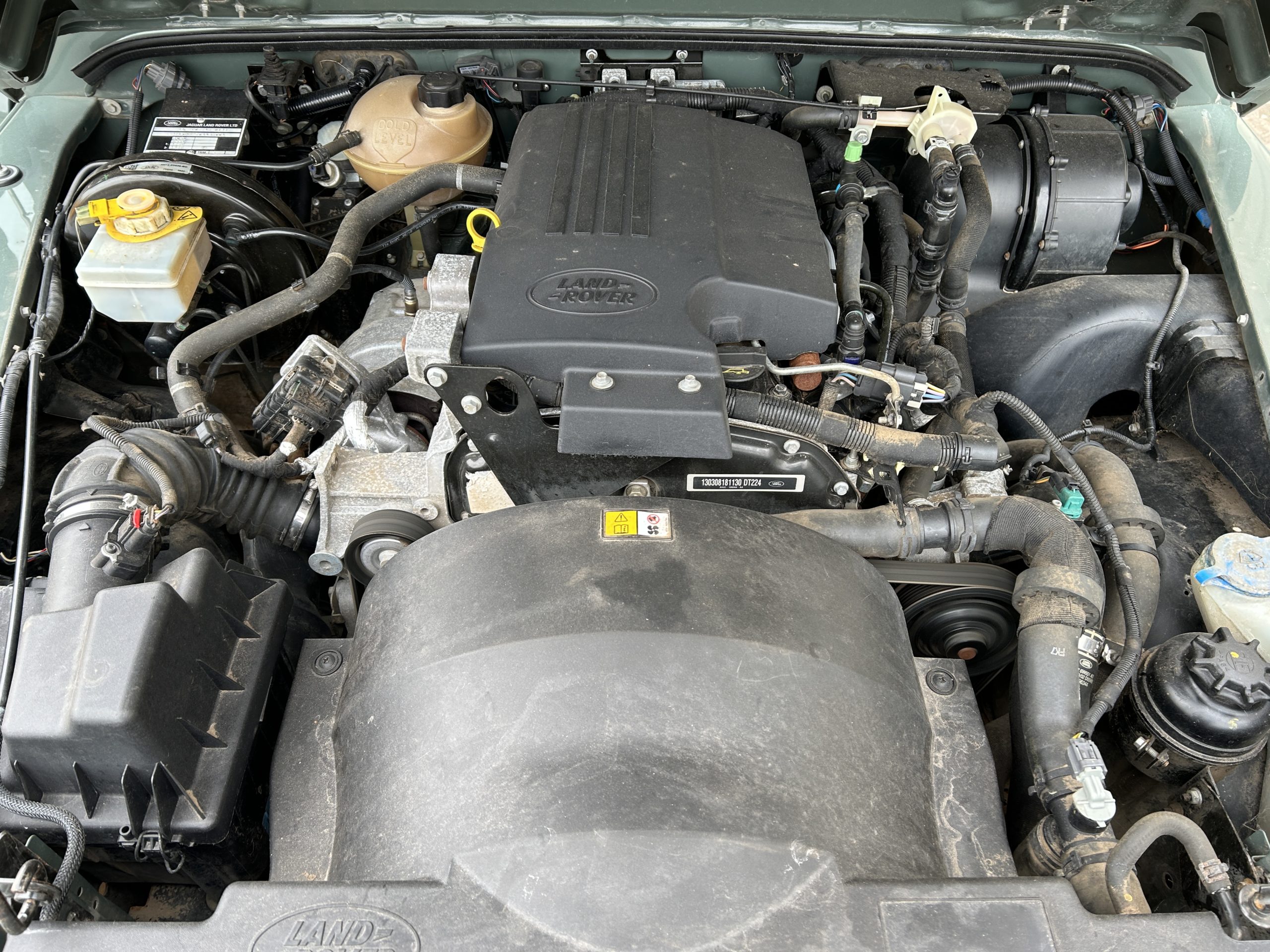 Land Rover Defender 110 Pickup