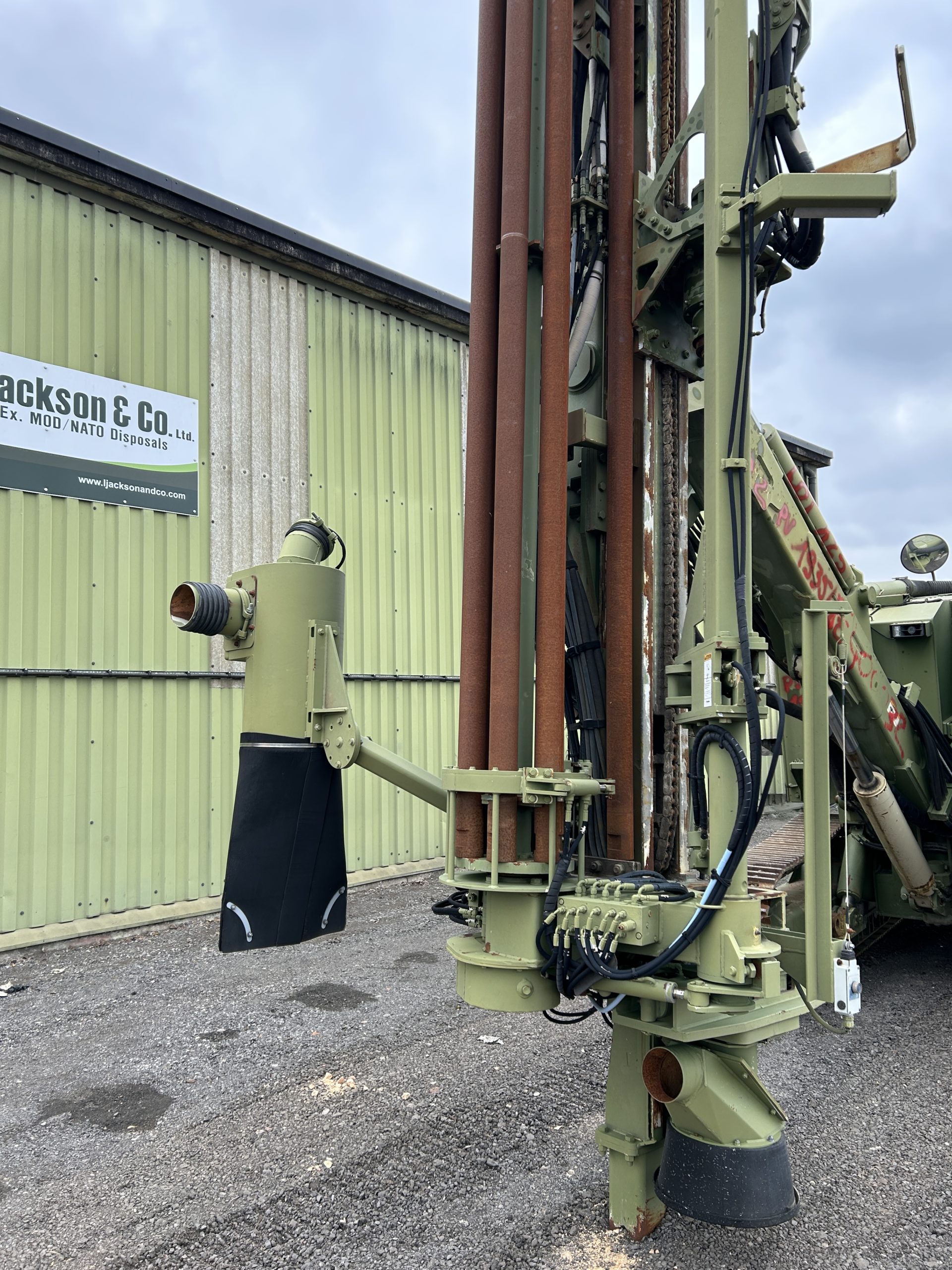 Ingersoll Rand CM 760D Drilling Rig (44 Hours only)