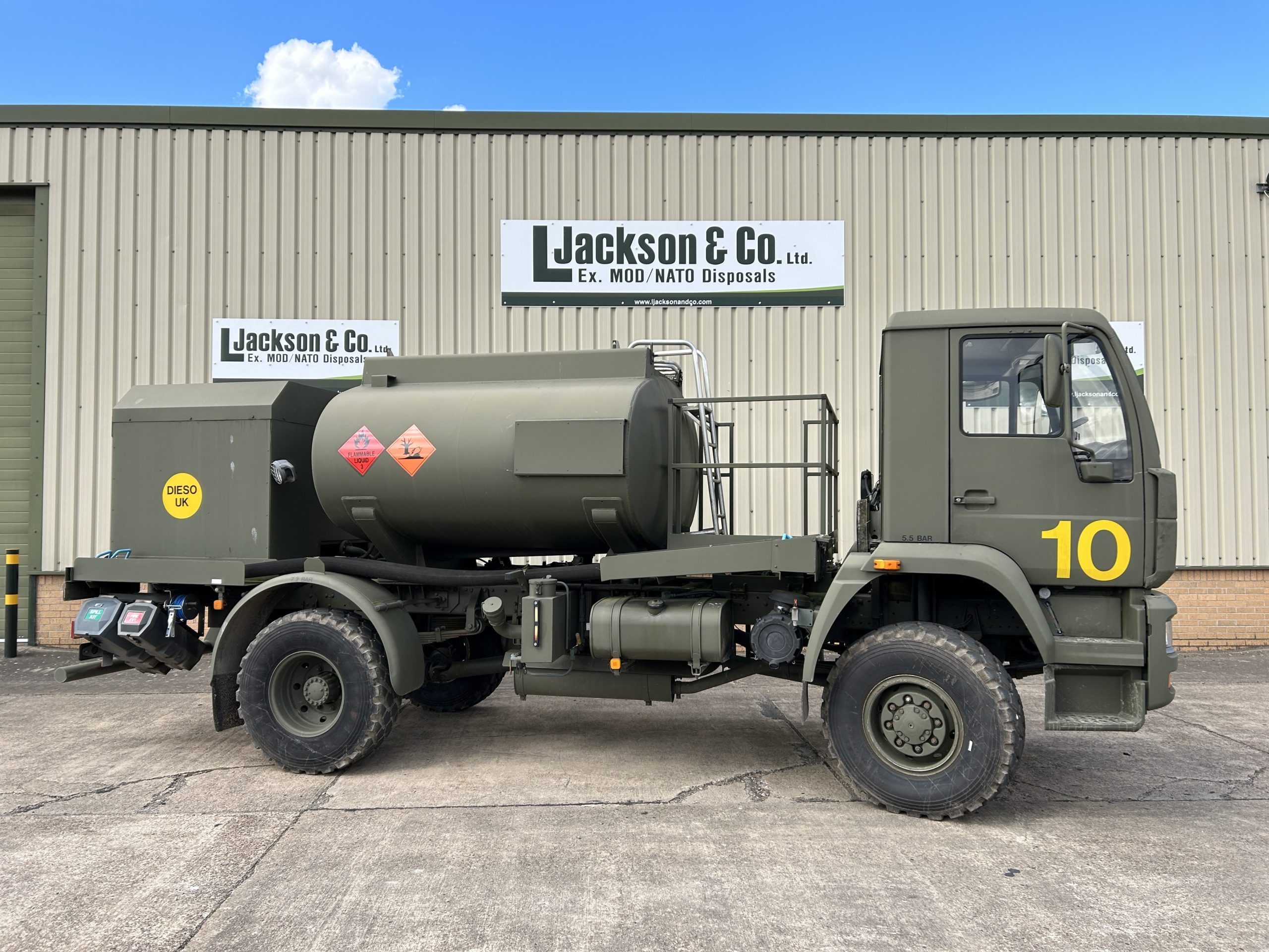 MAN LE14.220 4×4 5,000 Litre Tanker