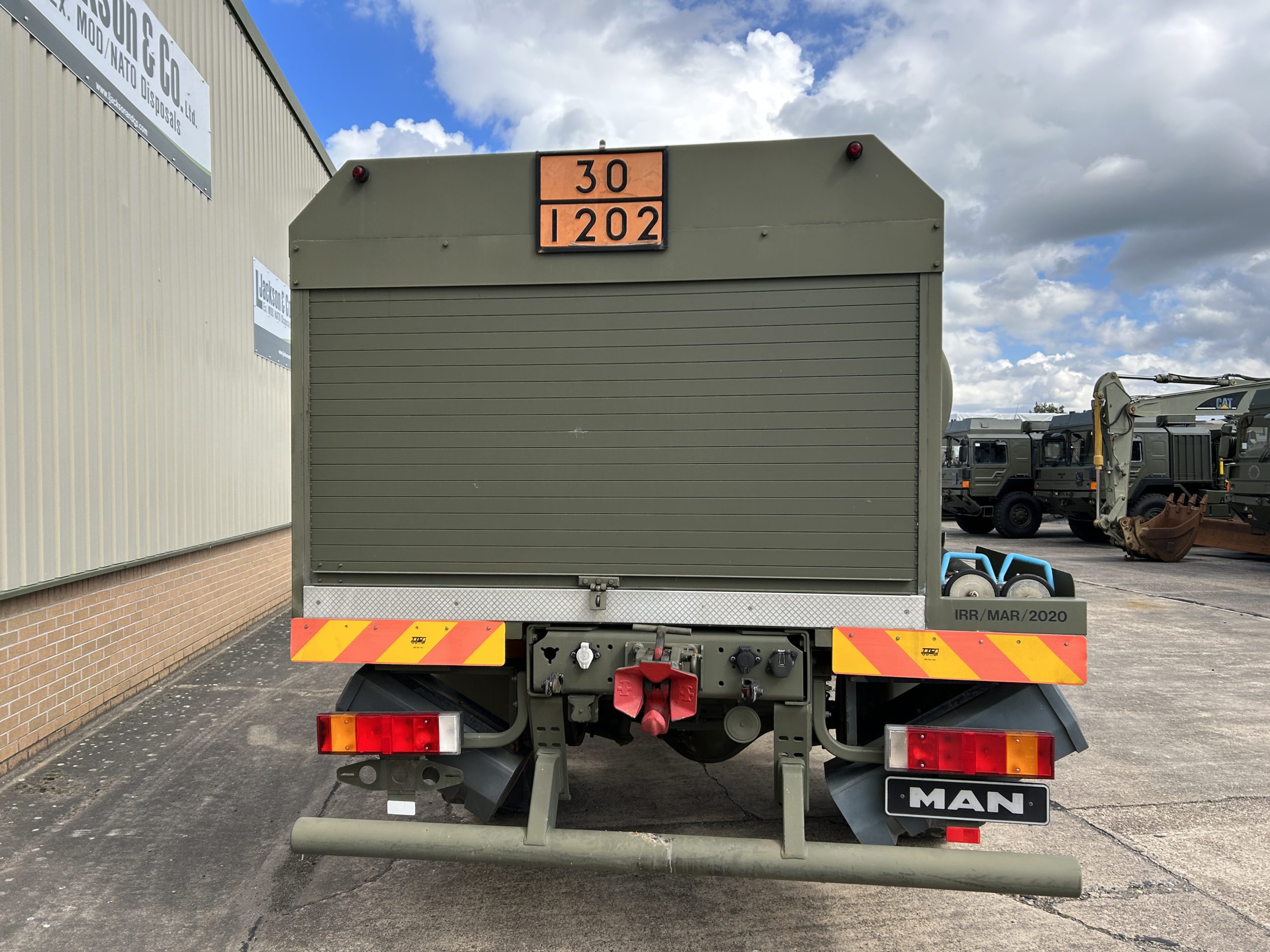 MAN LE14.220 4×4 5,000 Litre Tanker