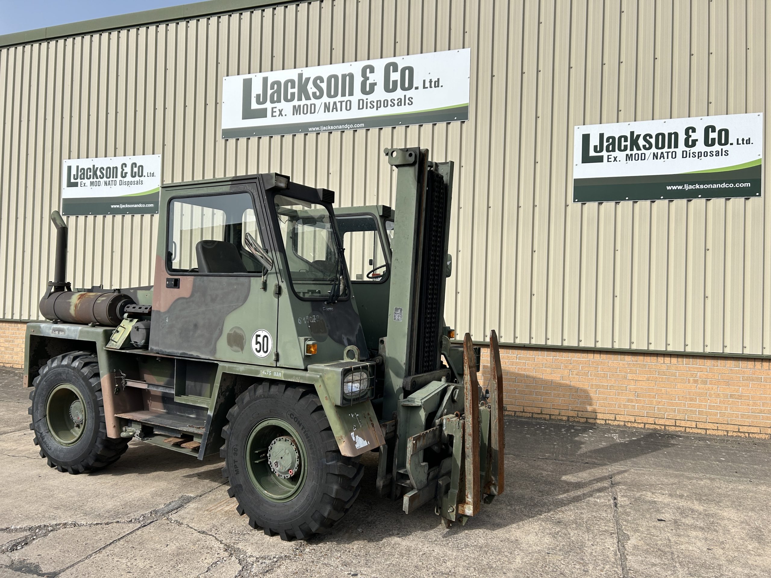 Steinbock 2,500 Kg 4×4 Rough Terrain Forklift