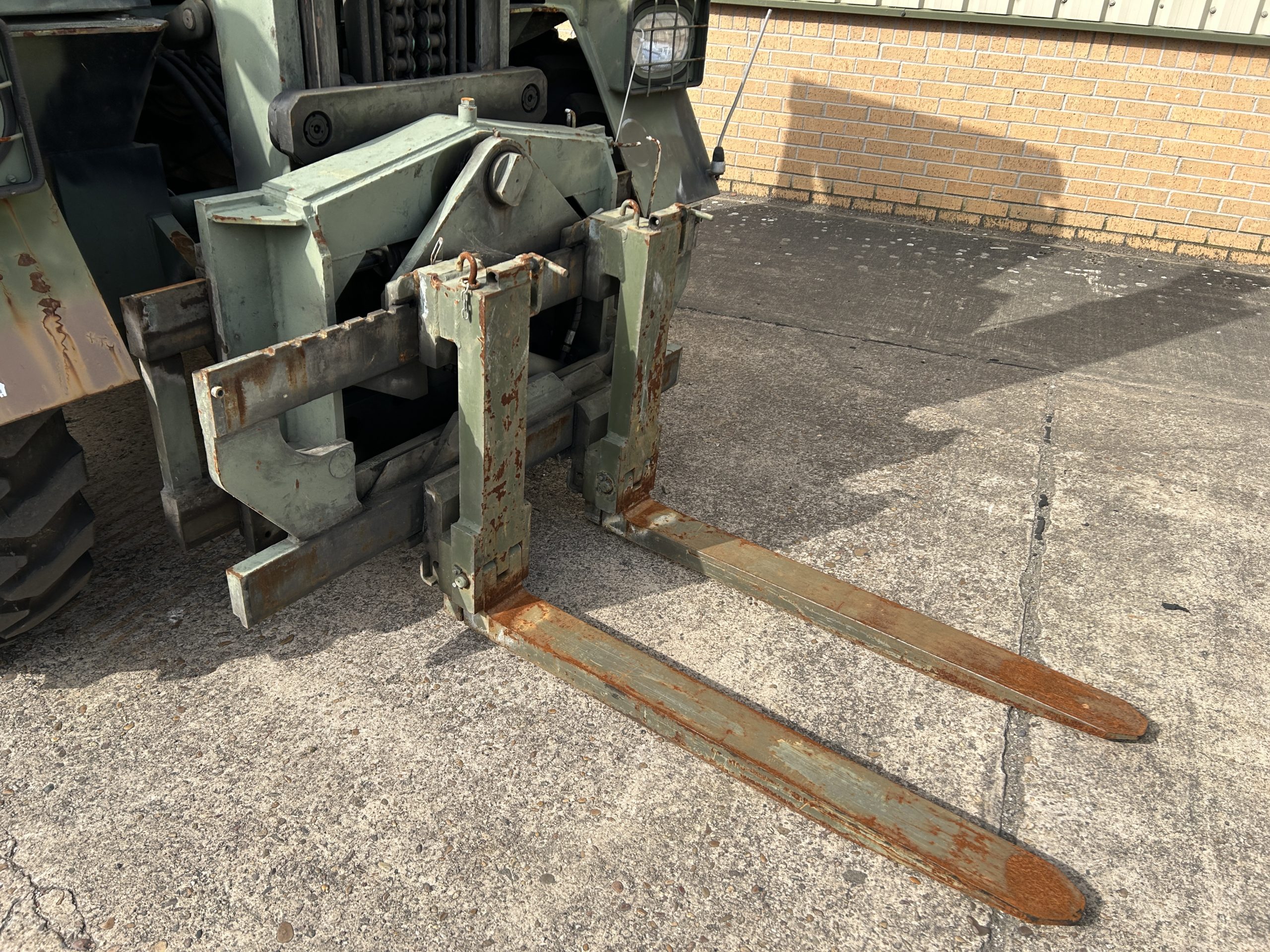 Steinbock 2,500 Kg 4×4 Rough Terrain Forklift