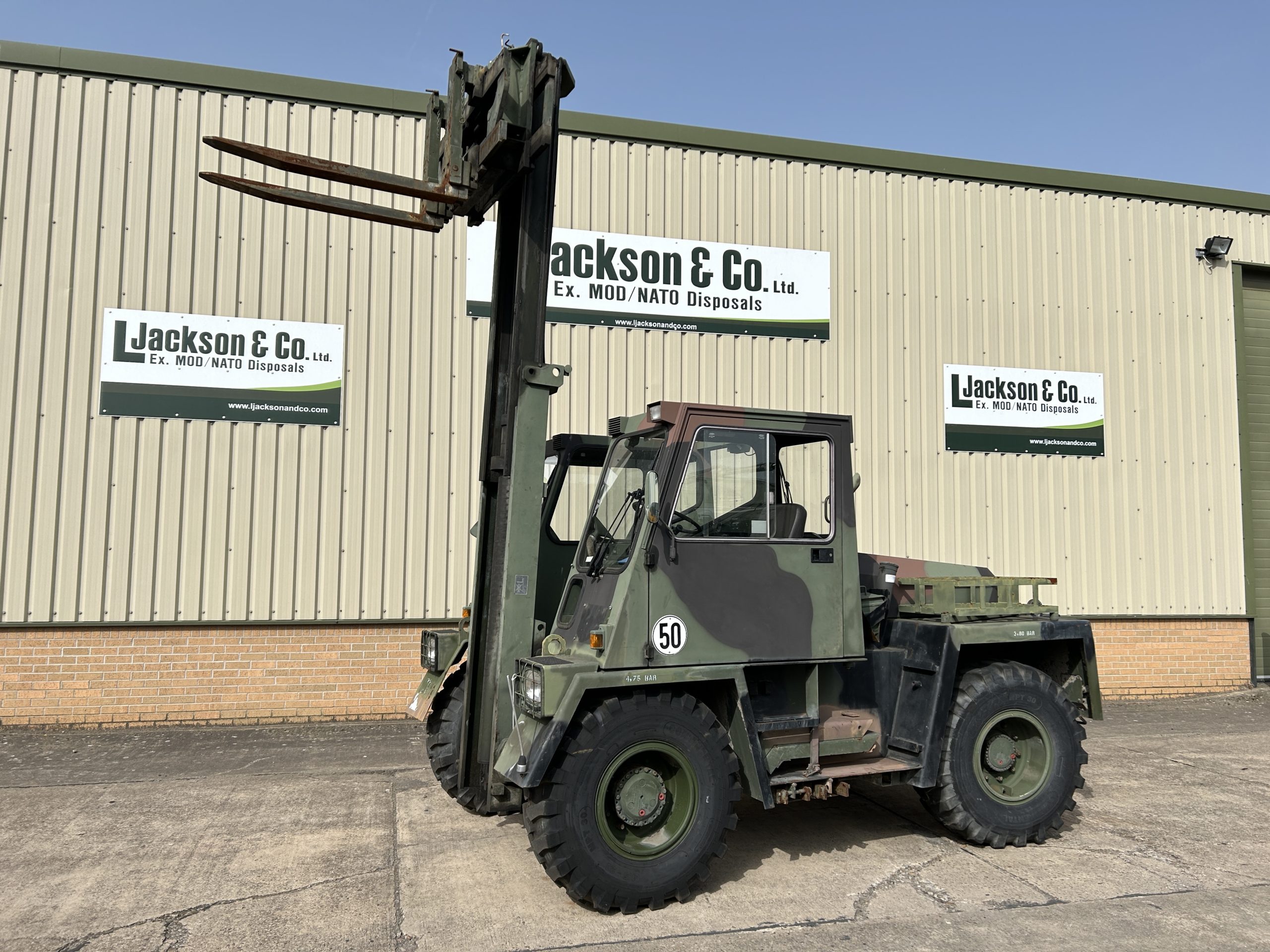 Steinbock 2,500 Kg 4×4 Rough Terrain Forklift