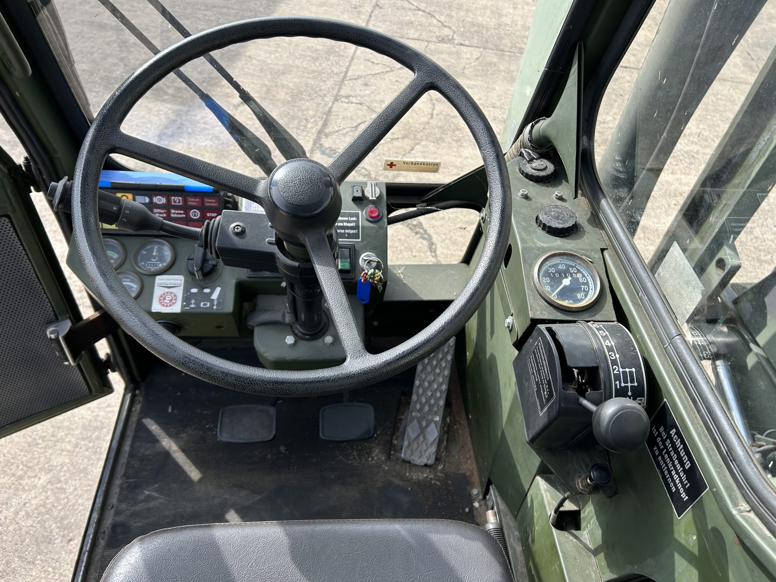 Steinbock 2,500 Kg 4×4 Rough Terrain Forklift