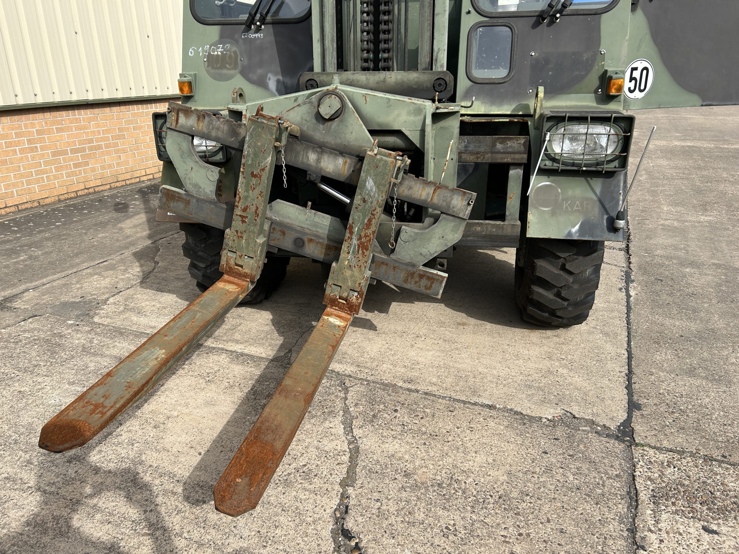 Steinbock 2,500 Kg 4×4 Rough Terrain Forklift