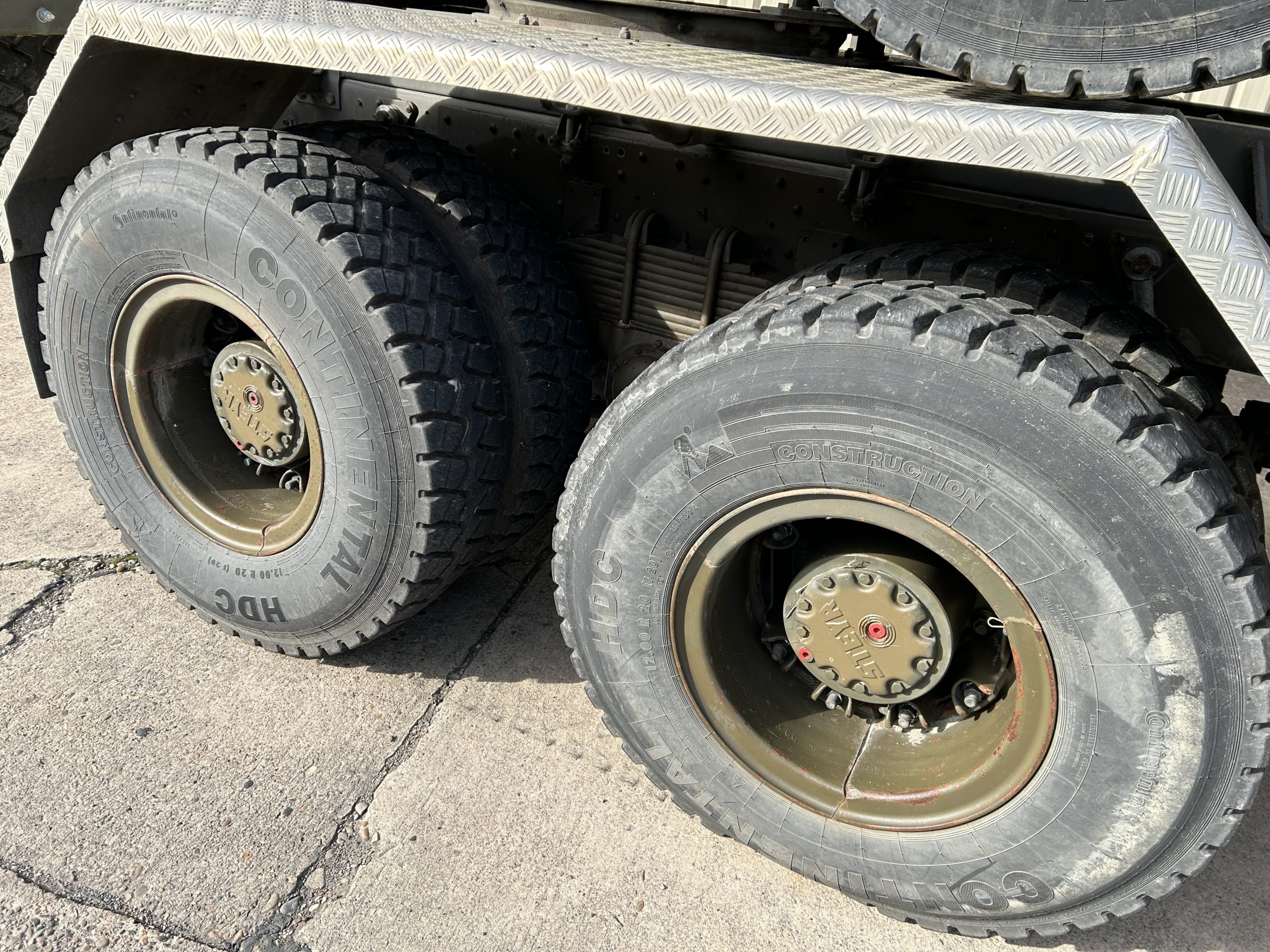 Steyr 1491.310 6×6 Timber Loglift Truck