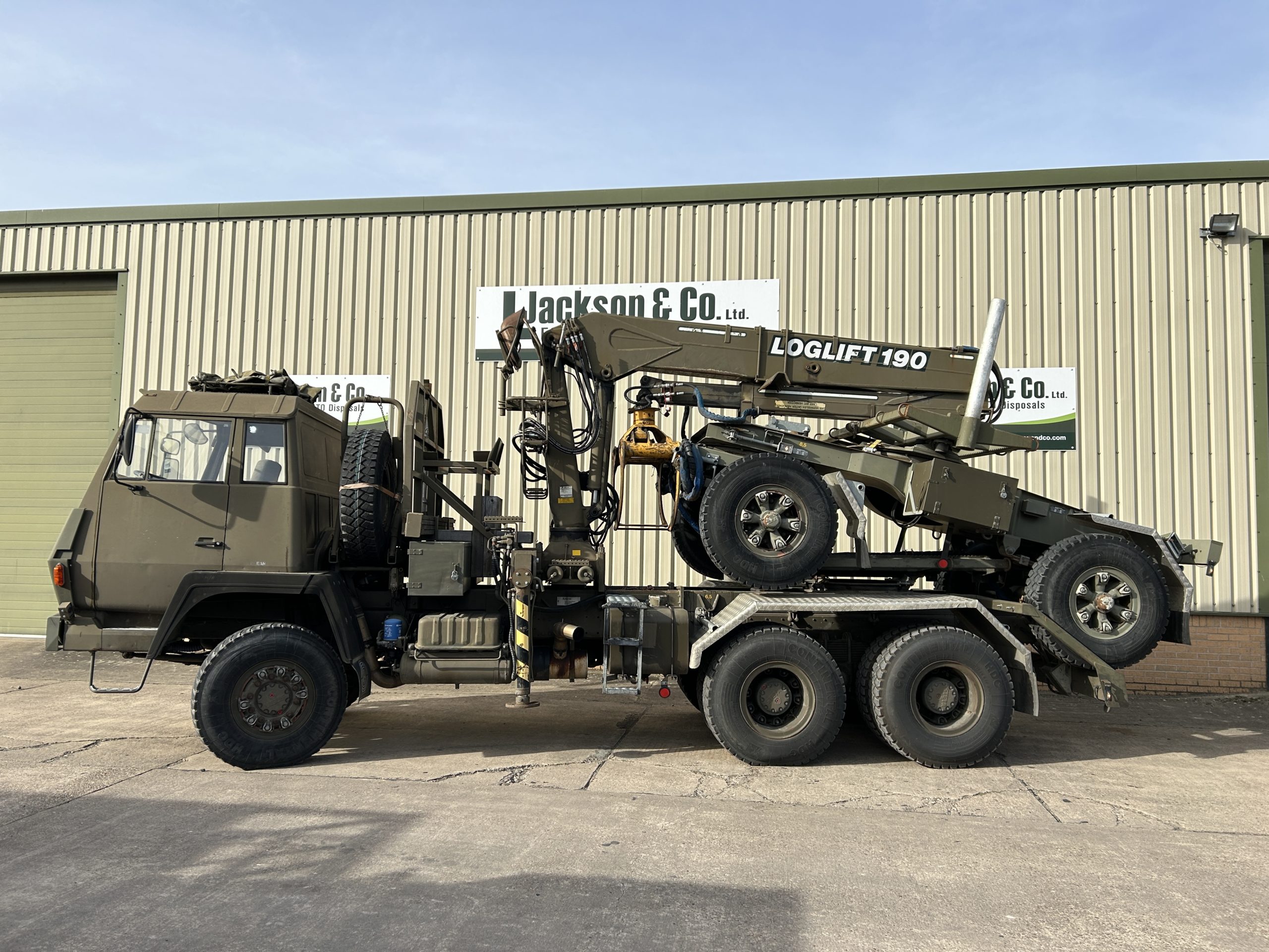 Steyr 1491.310 6×6 Timber Loglift Truck