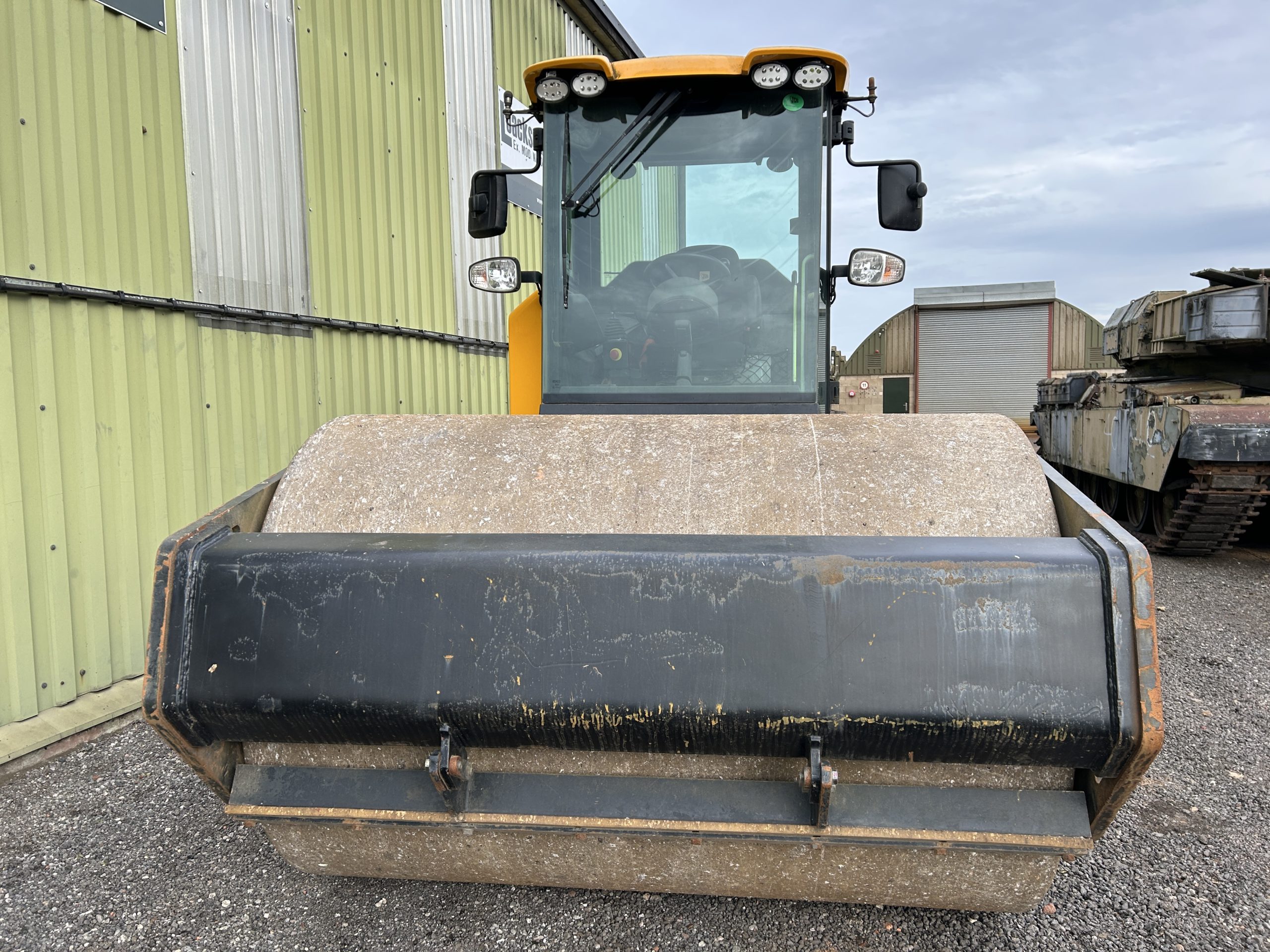 JCB VM137 Compactor Roller