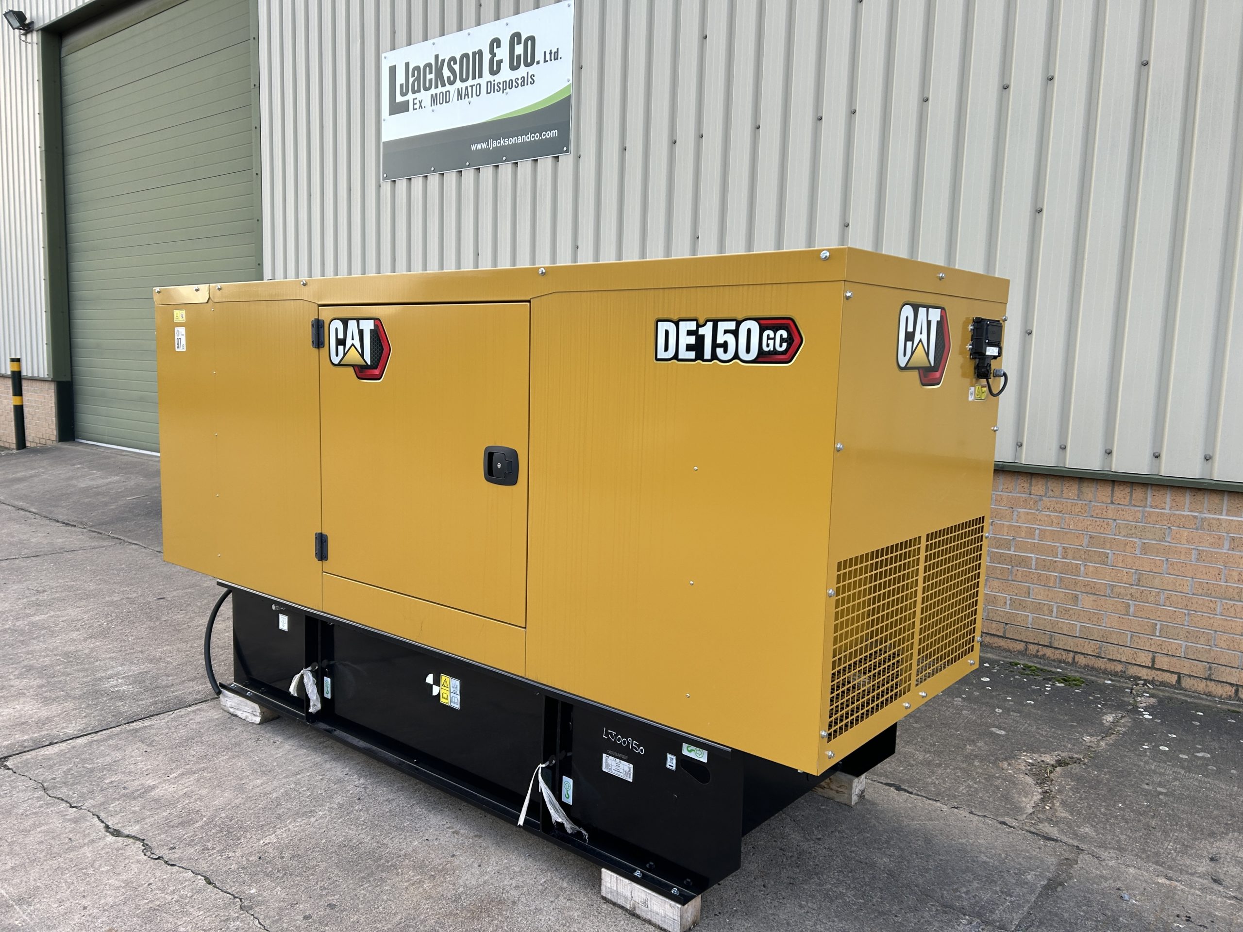 New Unused Caterpillar DE150GC Generator