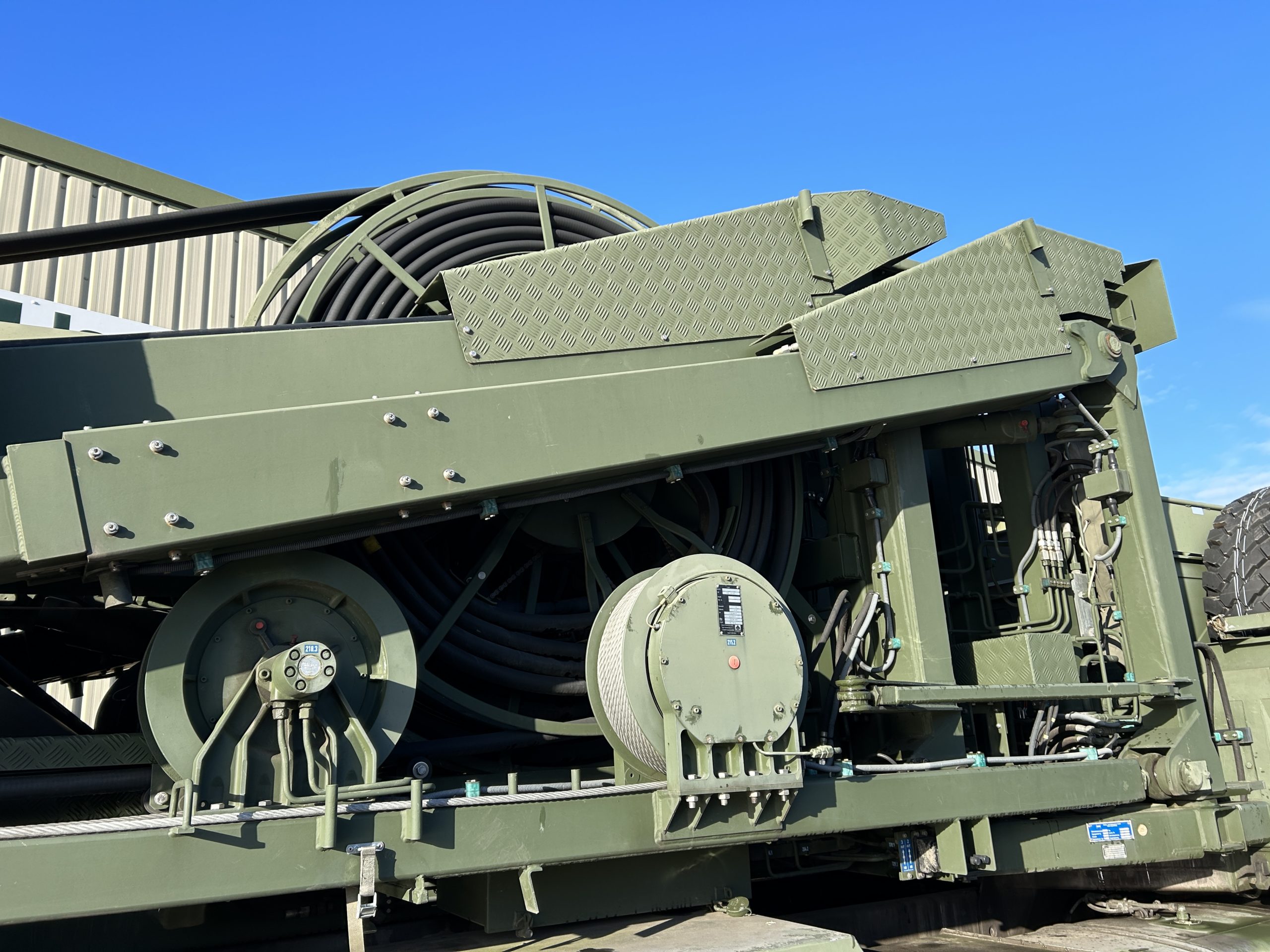 MAN KAT A1 25.422 6×6 with Aerial Mast