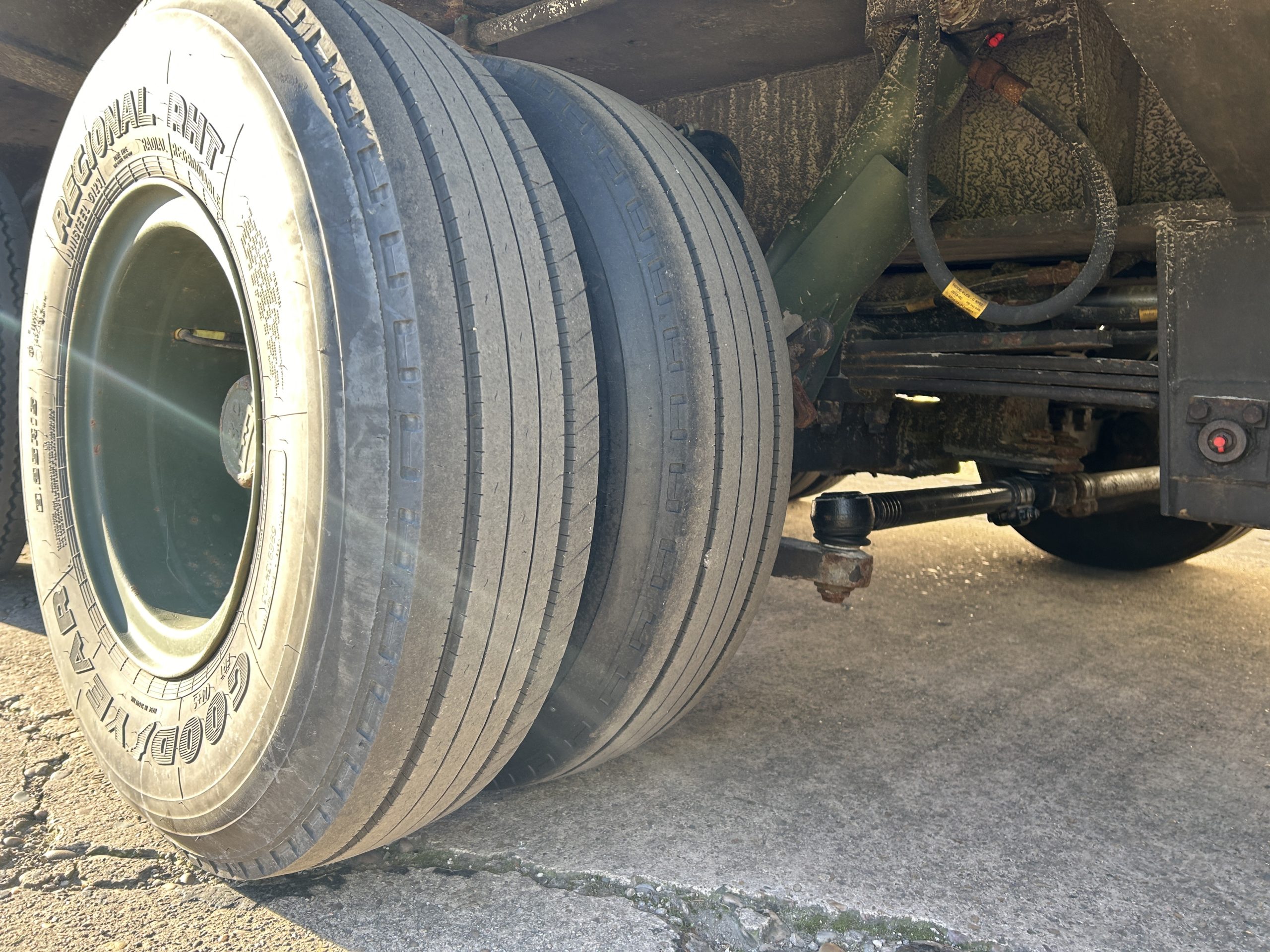 Kassbohrer 56T 6 Axle Semi Trailer