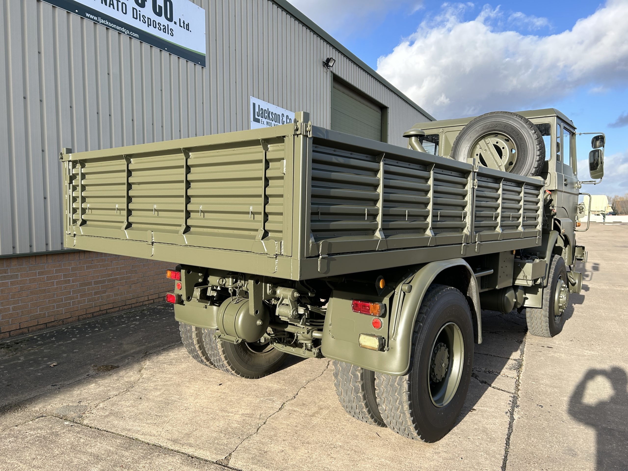 DAF 2300 4×4 Cargo Truck