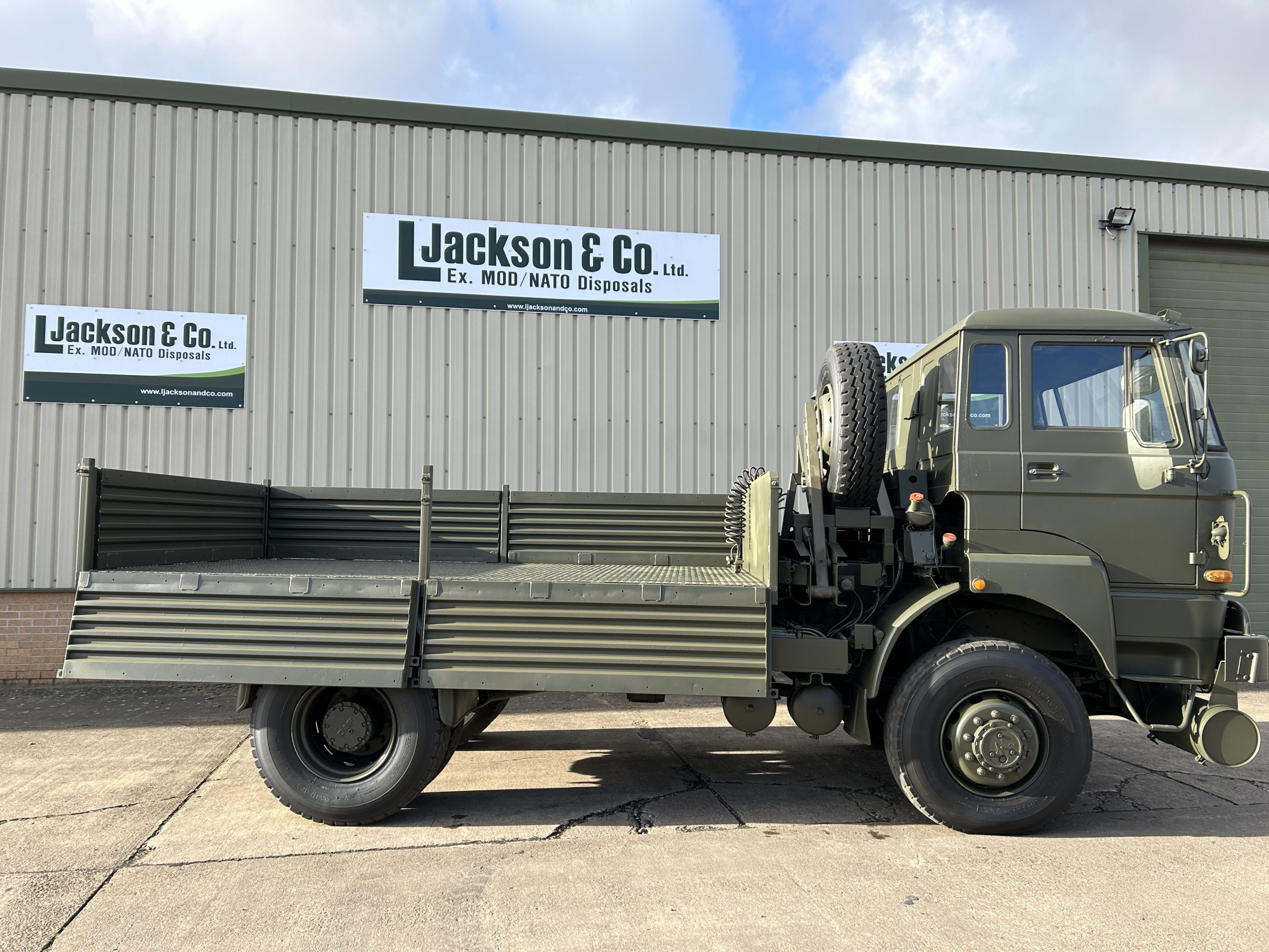 DAF 2300 4×4 Cargo Truck