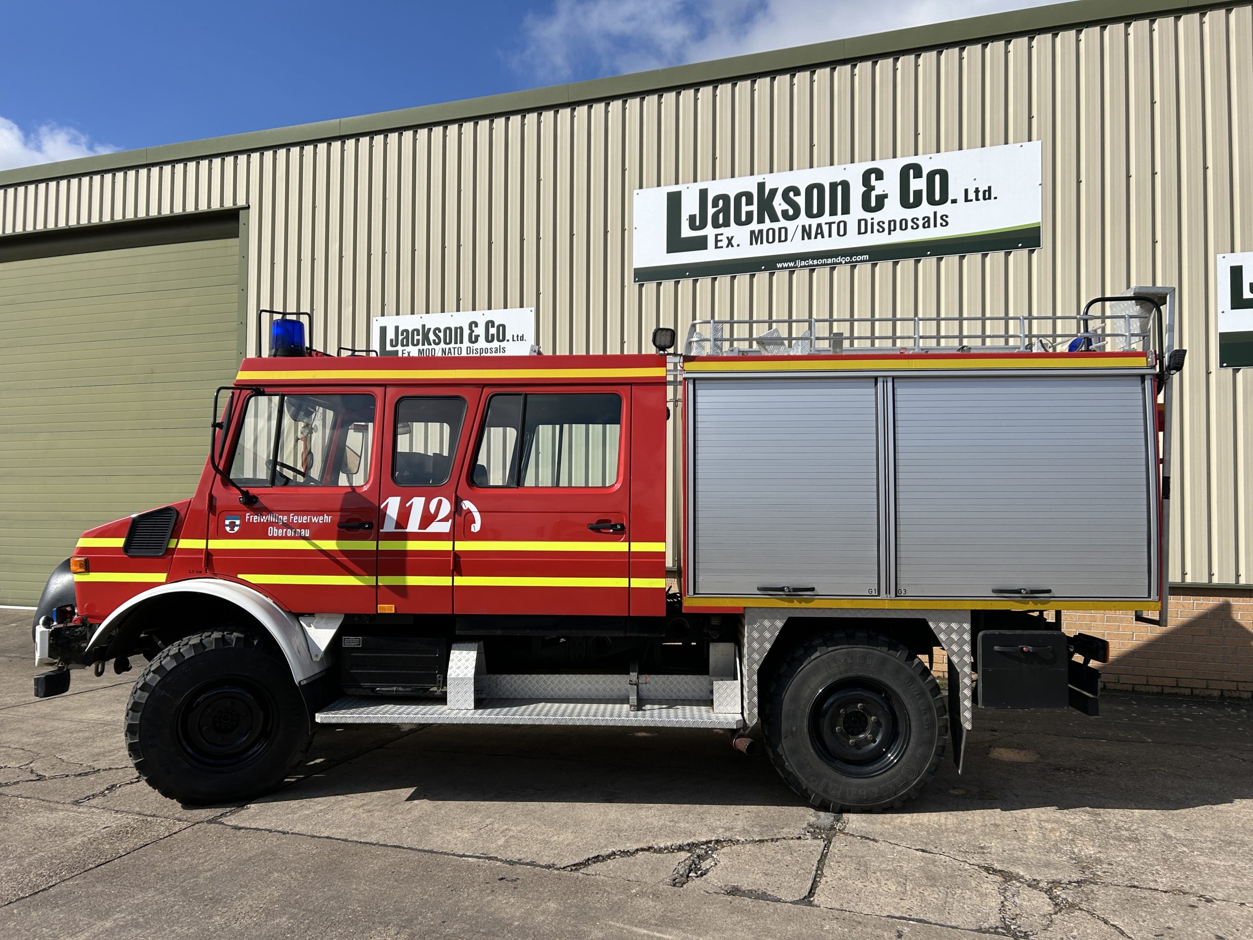 Mercedes Unimog U1300L/37 Double Cab Fire Truck