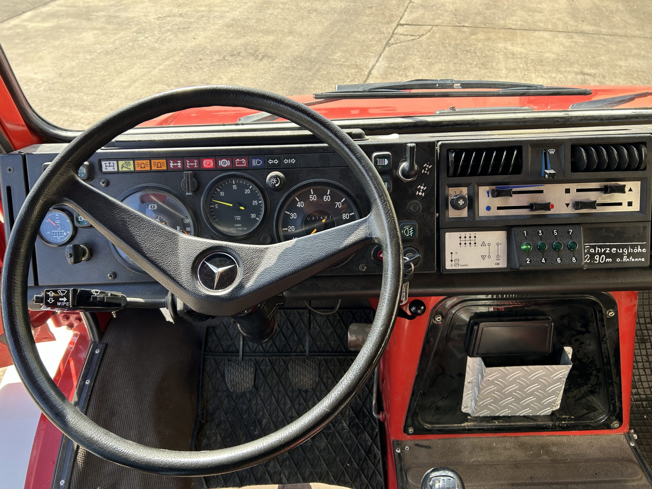 Mercedes Unimog U1300L/37 Double Cab Fire Truck