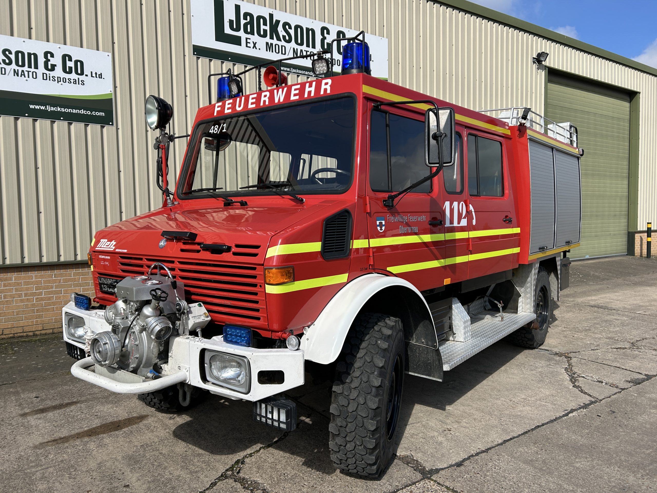 Mercedes Unimog U1300L/37 Double Cab Fire Truck