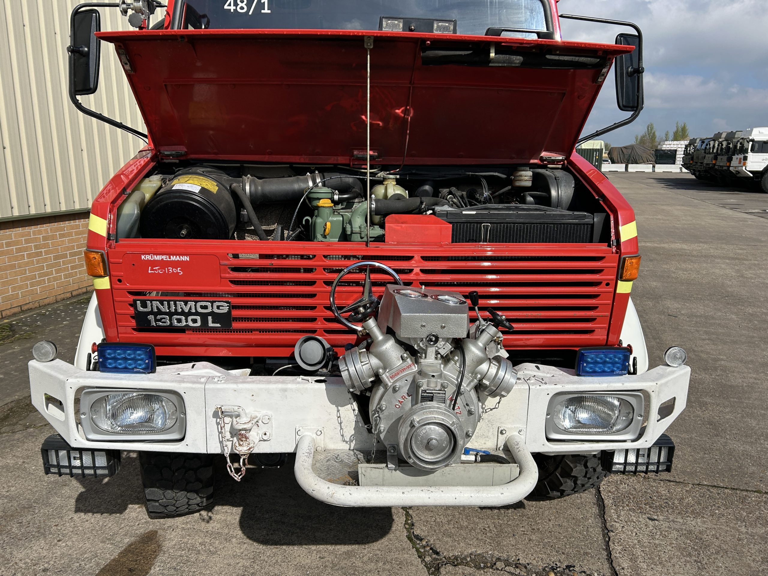 Mercedes Unimog U1300L/37 Double Cab Fire Truck