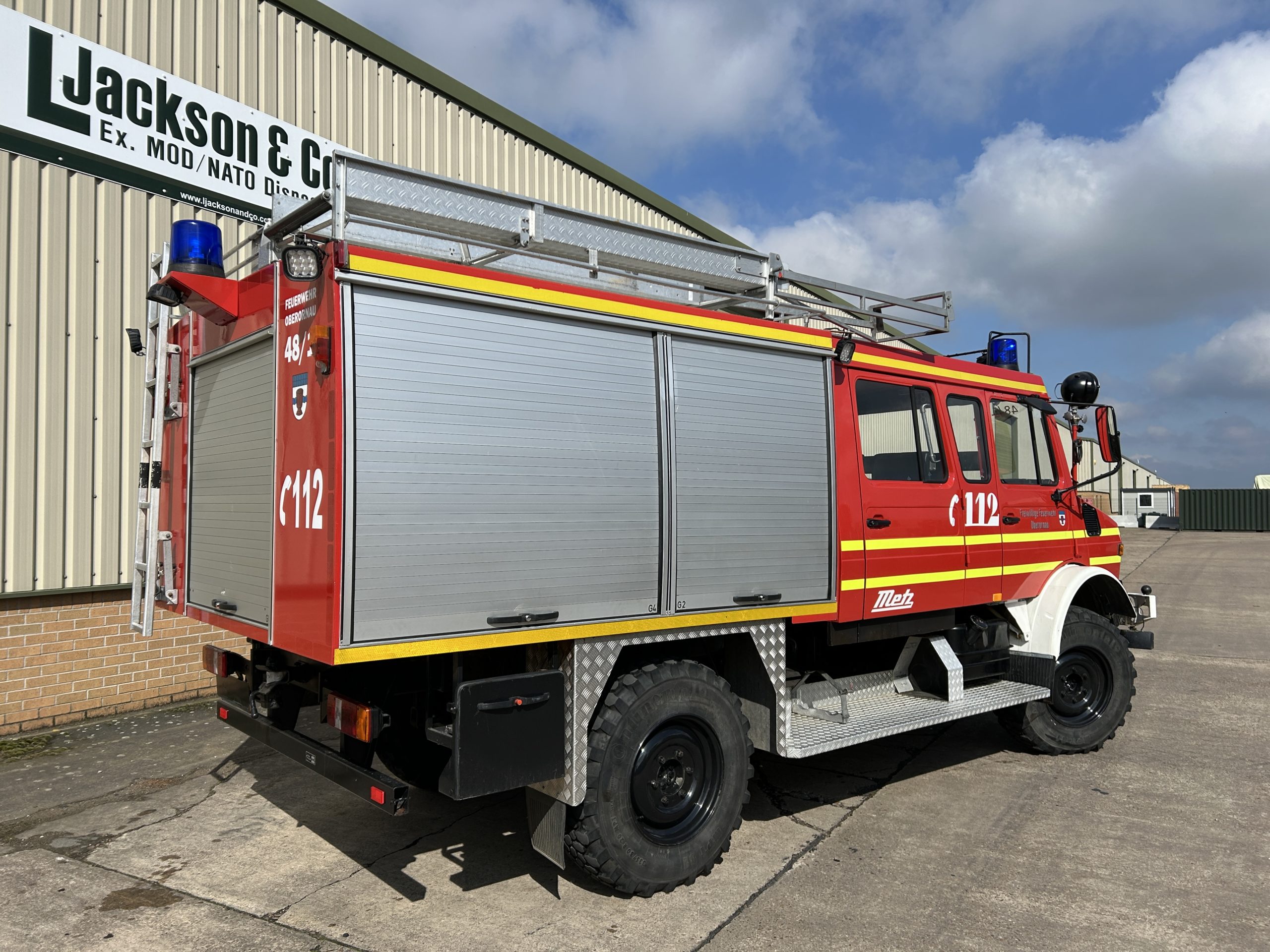 Mercedes Unimog U1300L/37 Double Cab Fire Truck