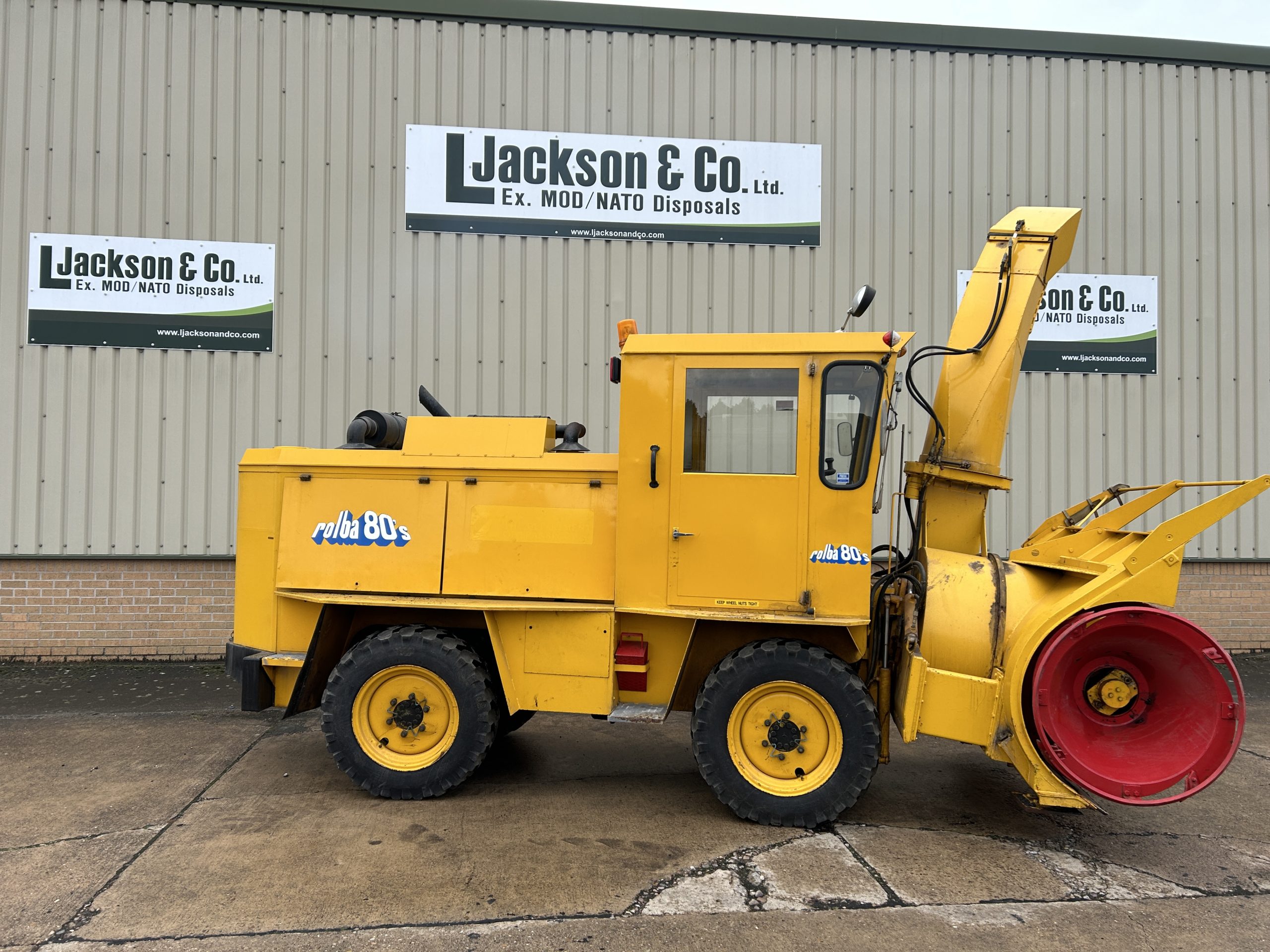 Rolba R400F Snow Blower