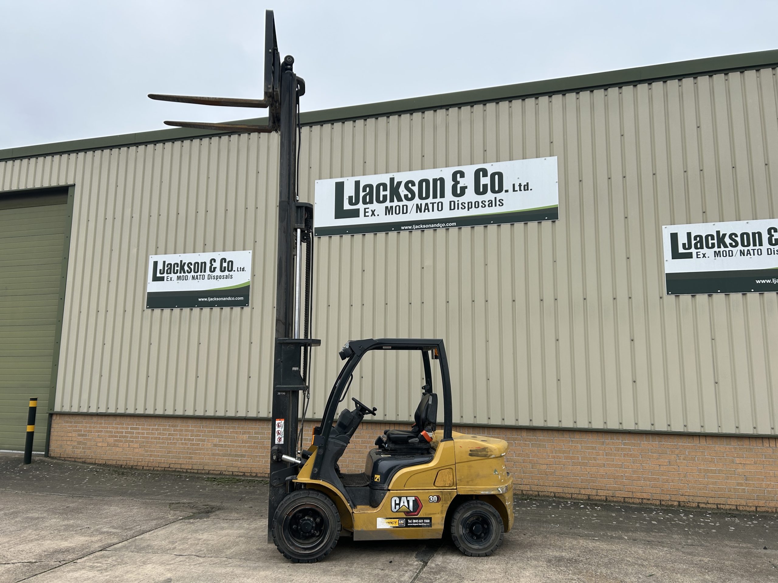 Caterpillar DP30NT 3 Ton Forklift 2021