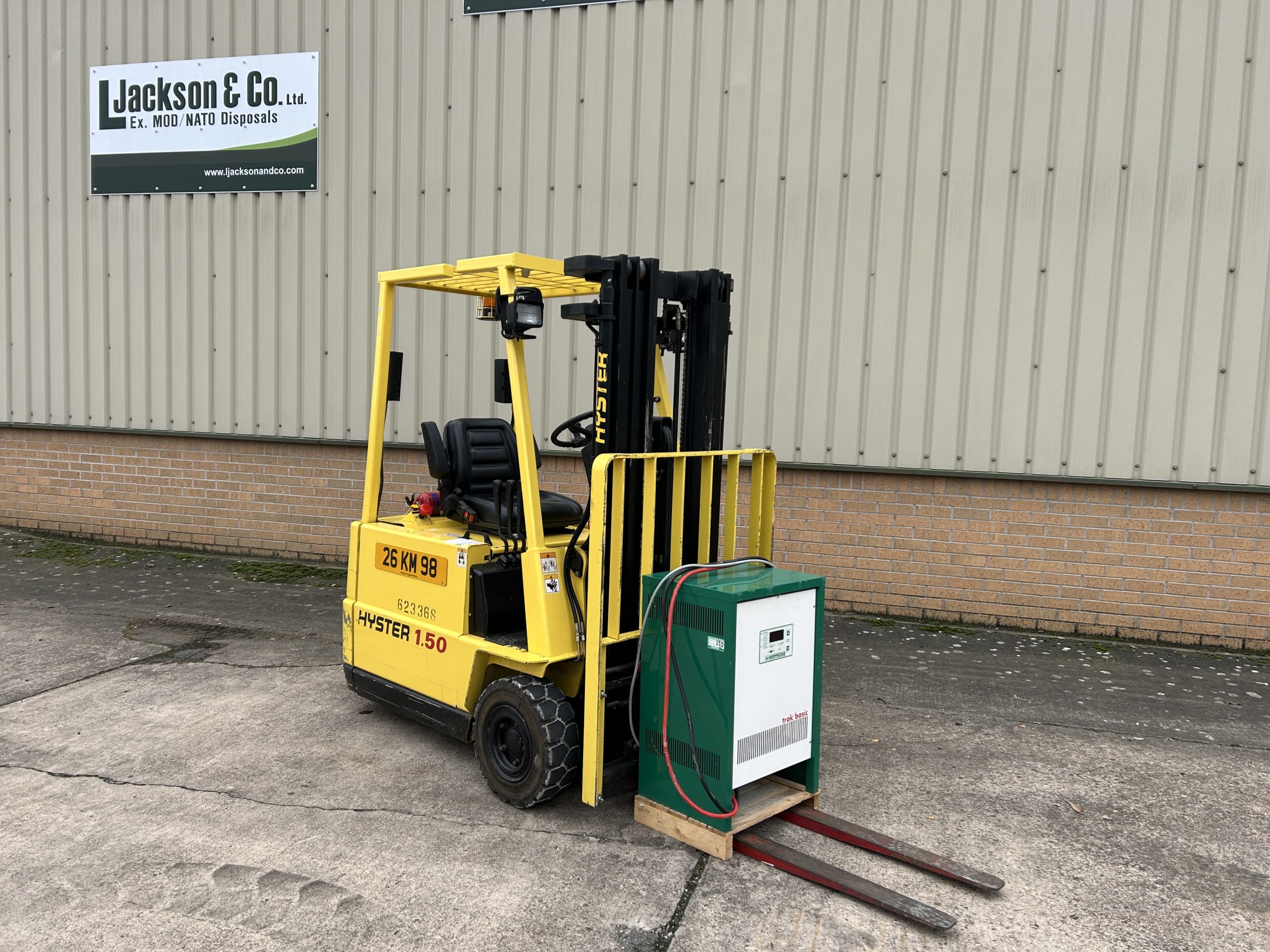 Hyster A1.50XL Electric Forklift