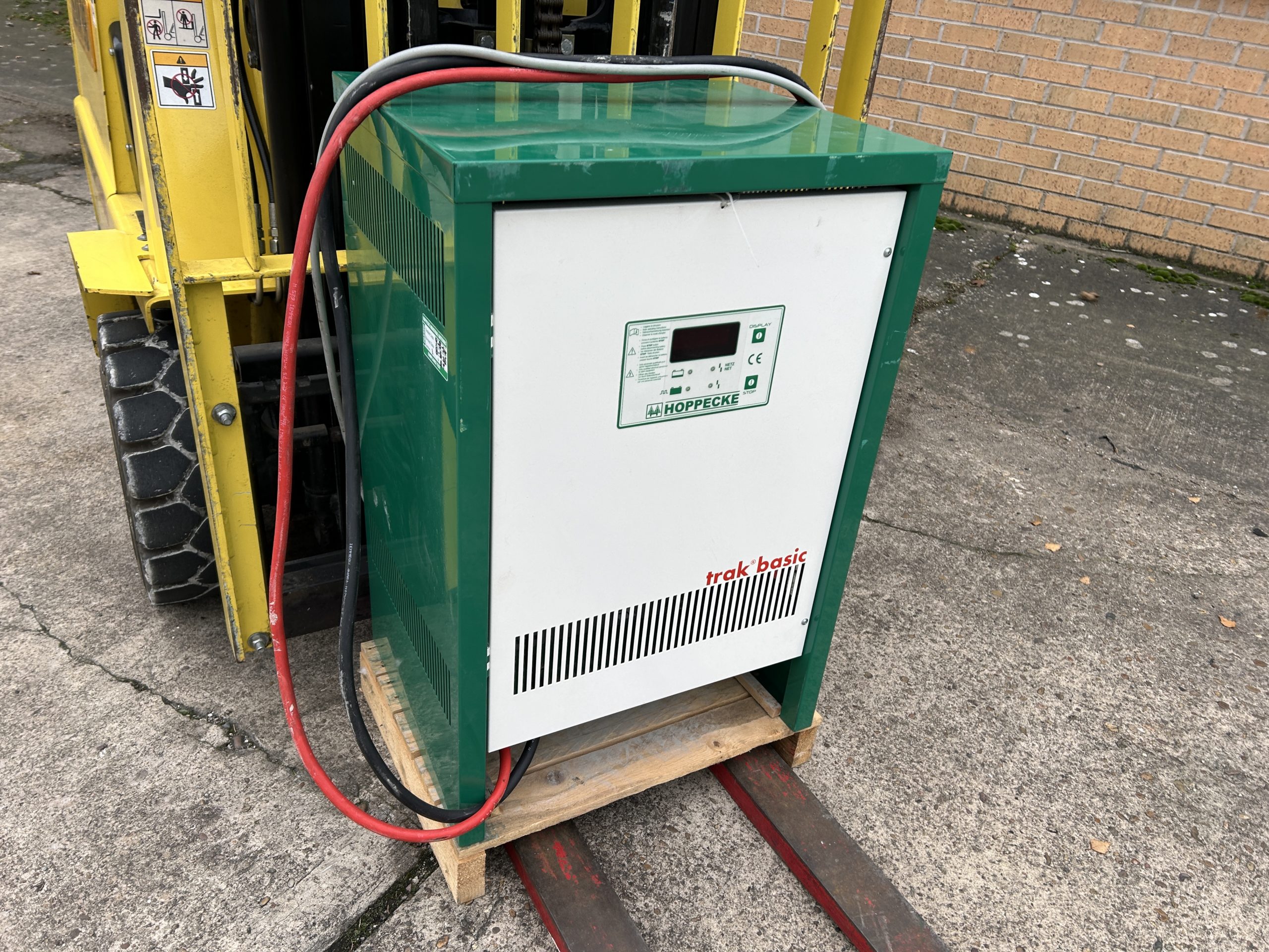 Hyster A1.50XL Electric Forklift