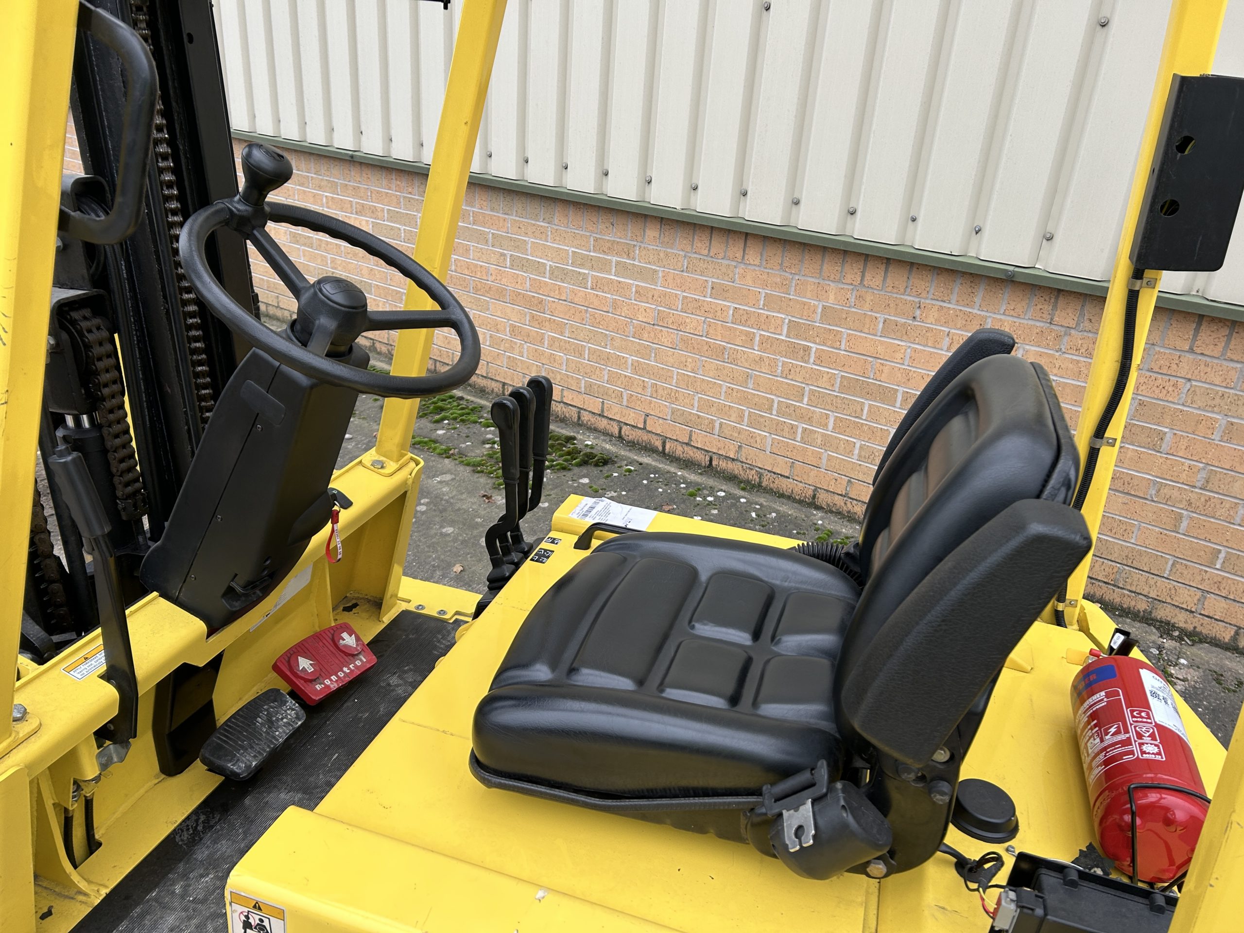 Hyster A1.50XL Electric Forklift
