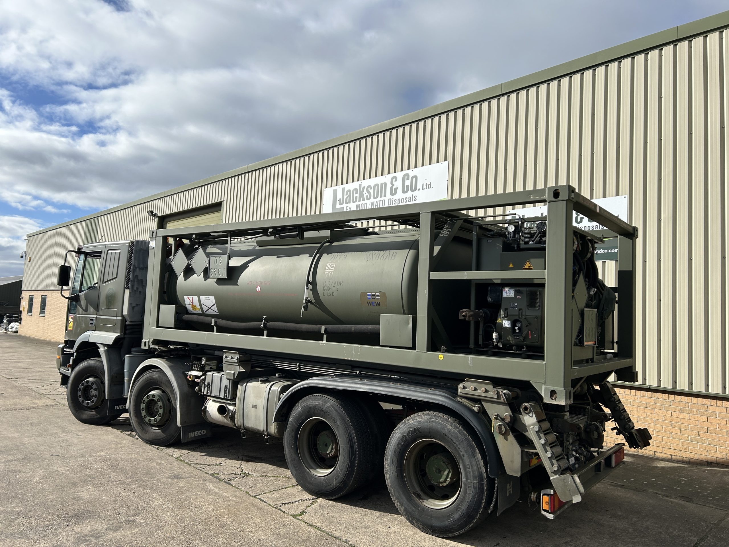 Drops 20FT 10,000 Litre Fuel Dispensing Rack