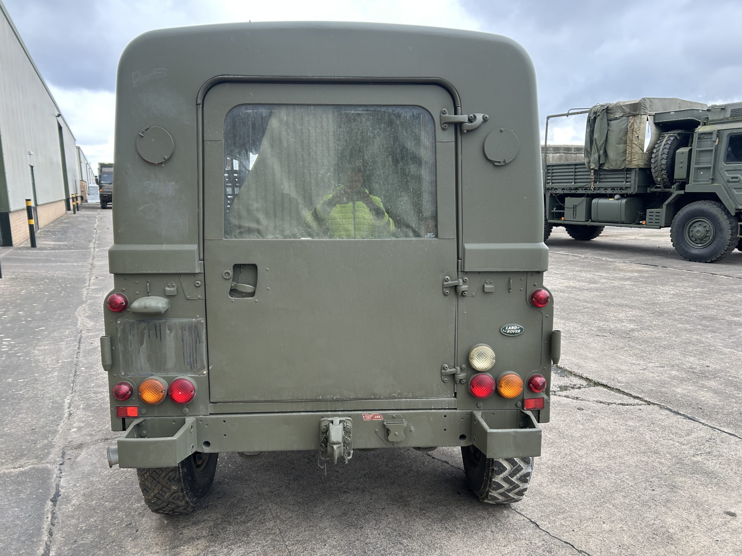Land Rover Defender 90 Wolf LHD Hard Top