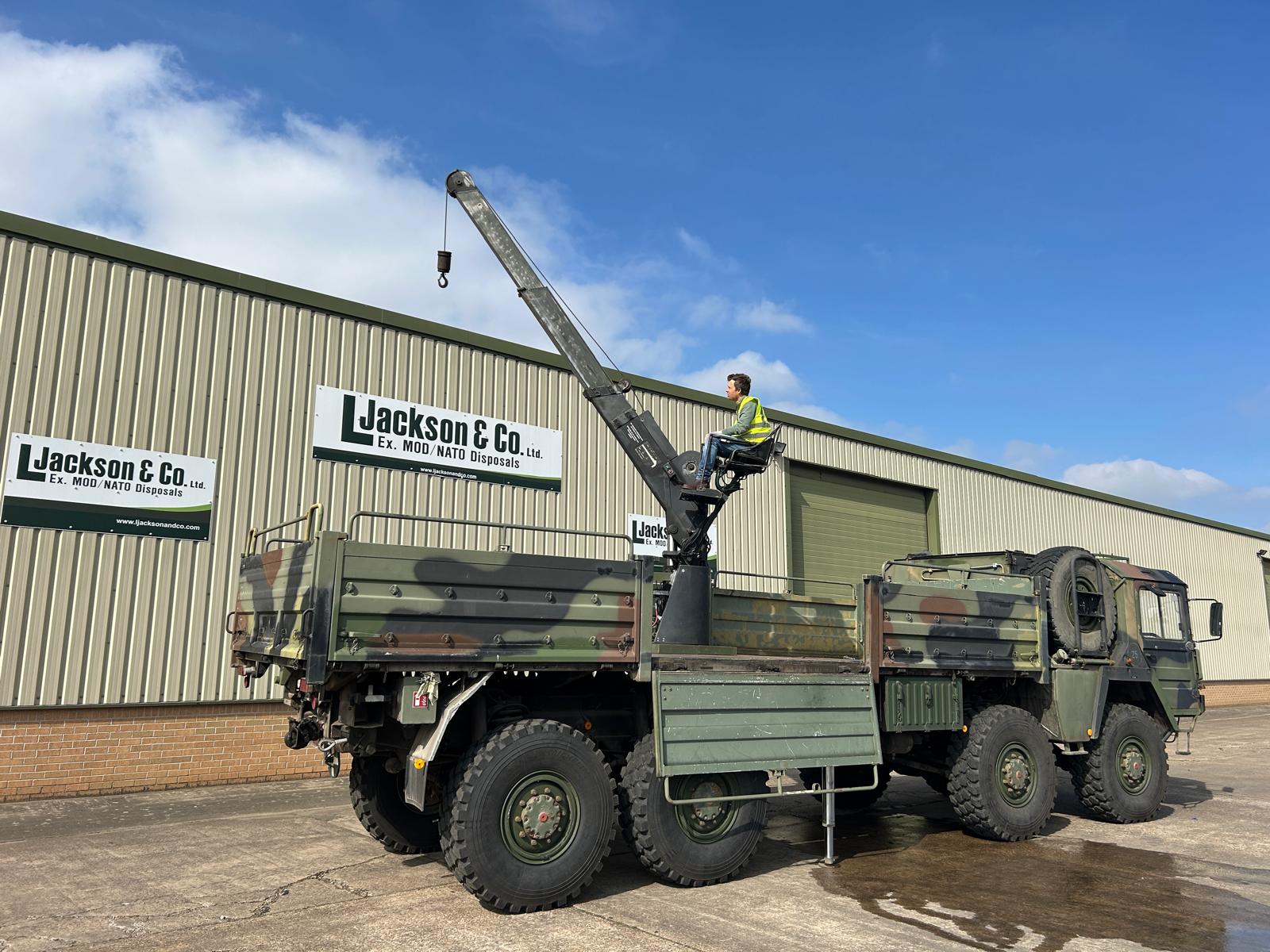 MAN 464 8×8 Cargo Truck With Crane