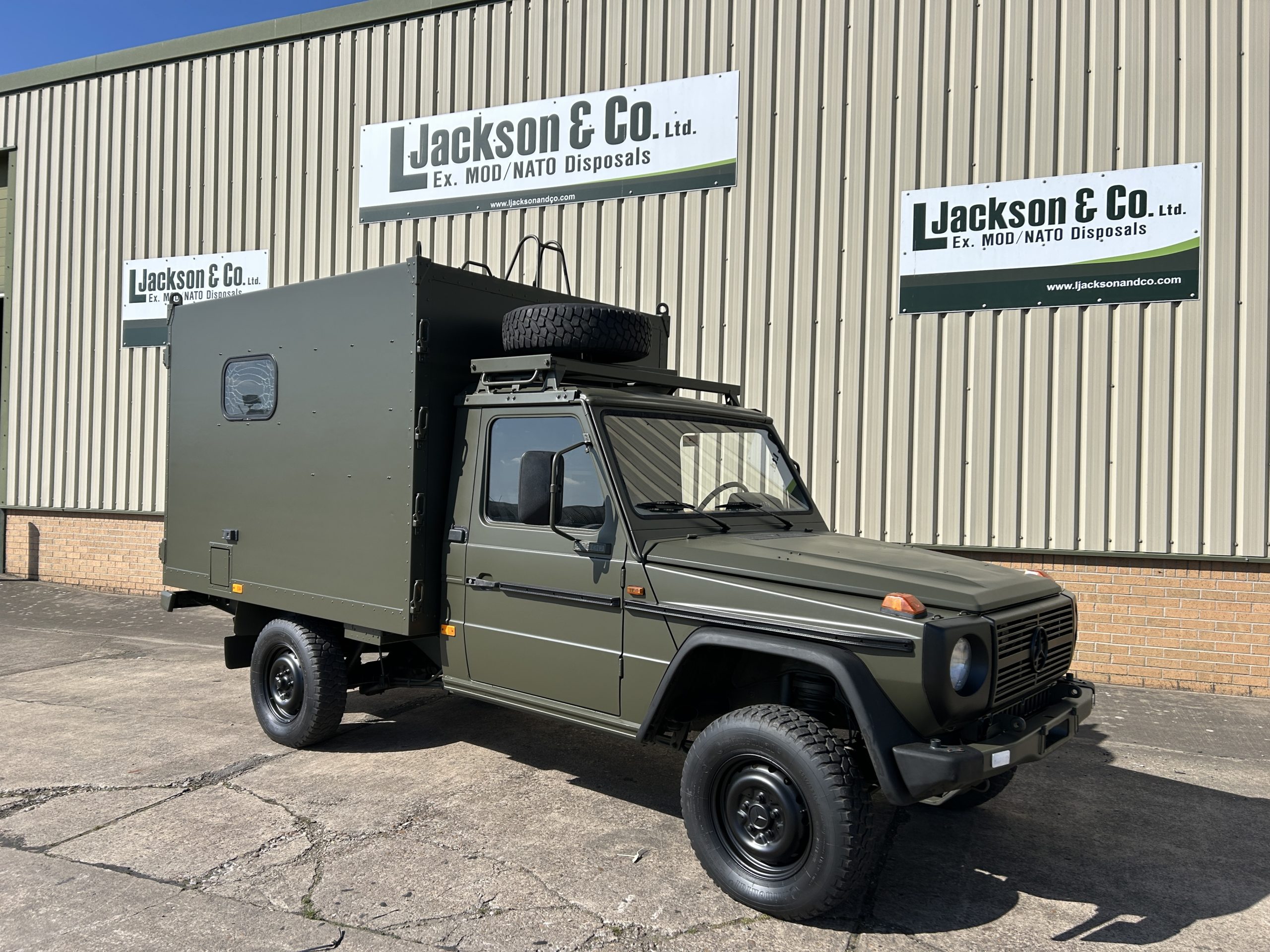 Mercedes G Wagon 290 Ambulance