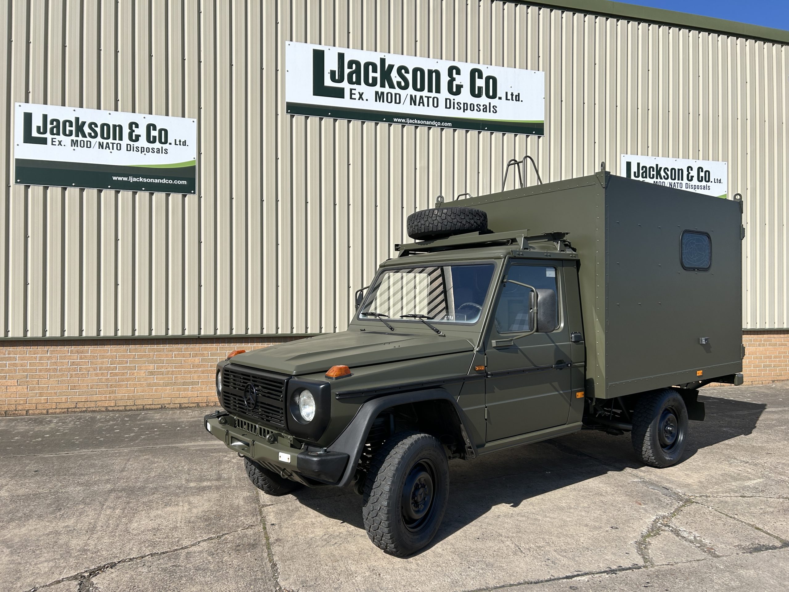 Mercedes G Wagon 290 Ambulance