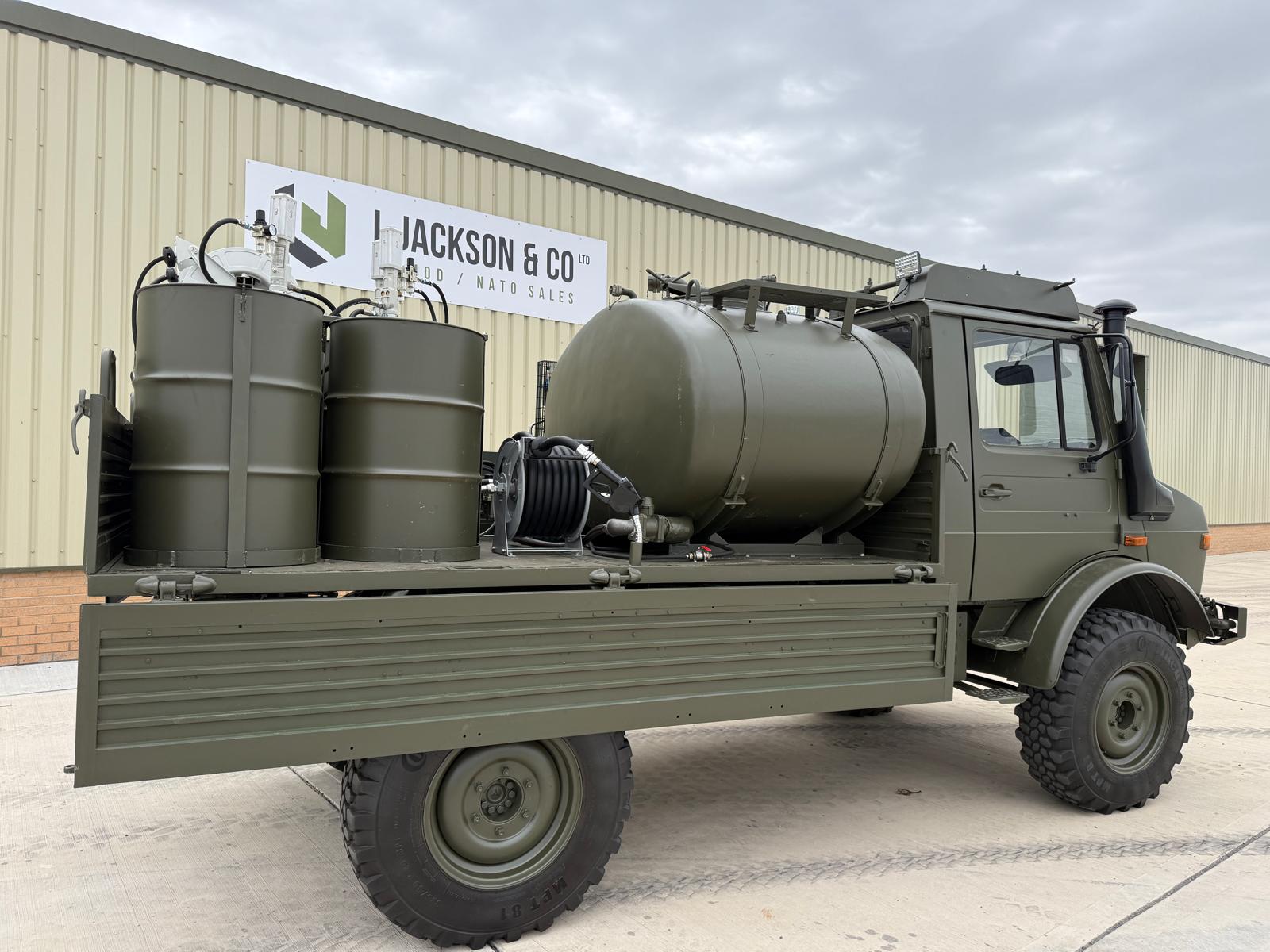 Mercedes Unimog U1300L 4×4 Service Truck
