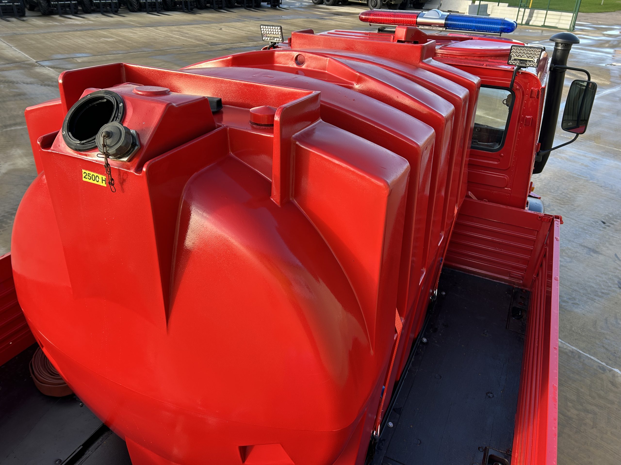 Mercedes Unimog U1300L Fire Truck