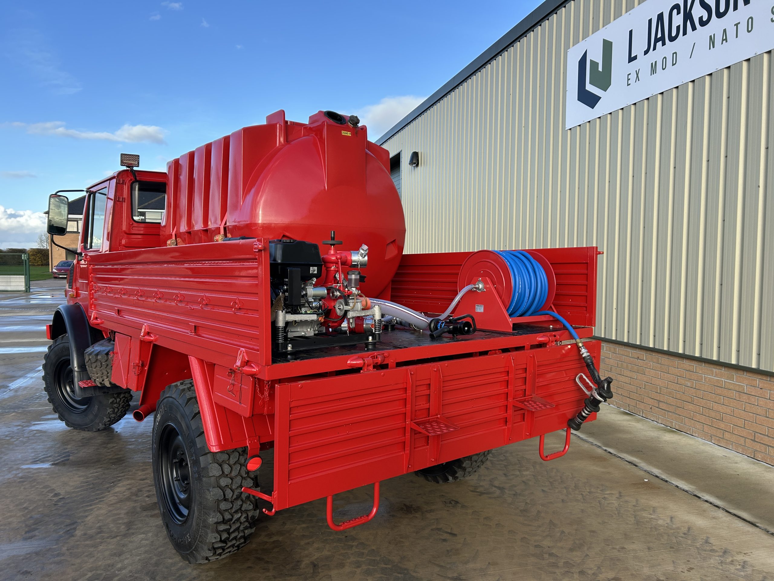 Mercedes Unimog U1300L Fire Truck