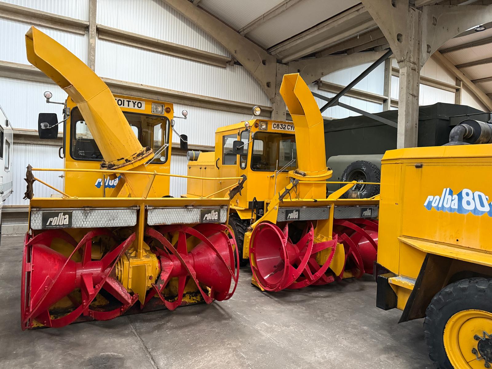 Rolba R400F Snow Blower