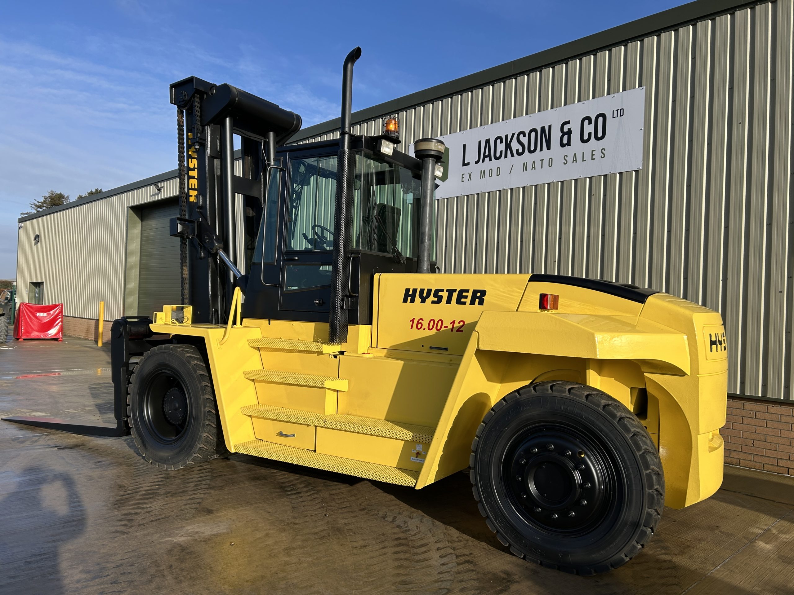 Hyster H16.00 XM-12 16 Ton Forklift