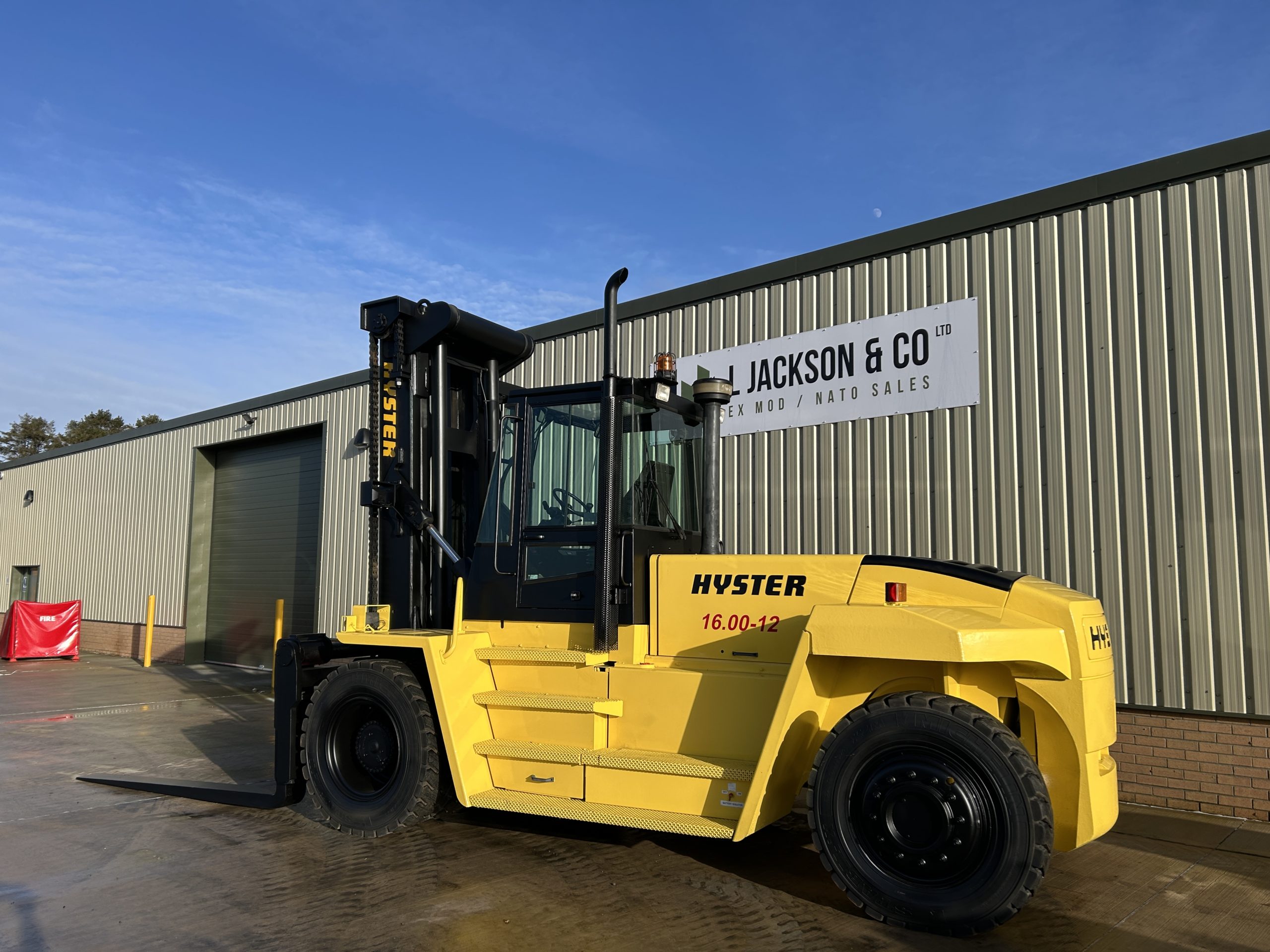Hyster H16.00 XM-12 16 Ton Forklift