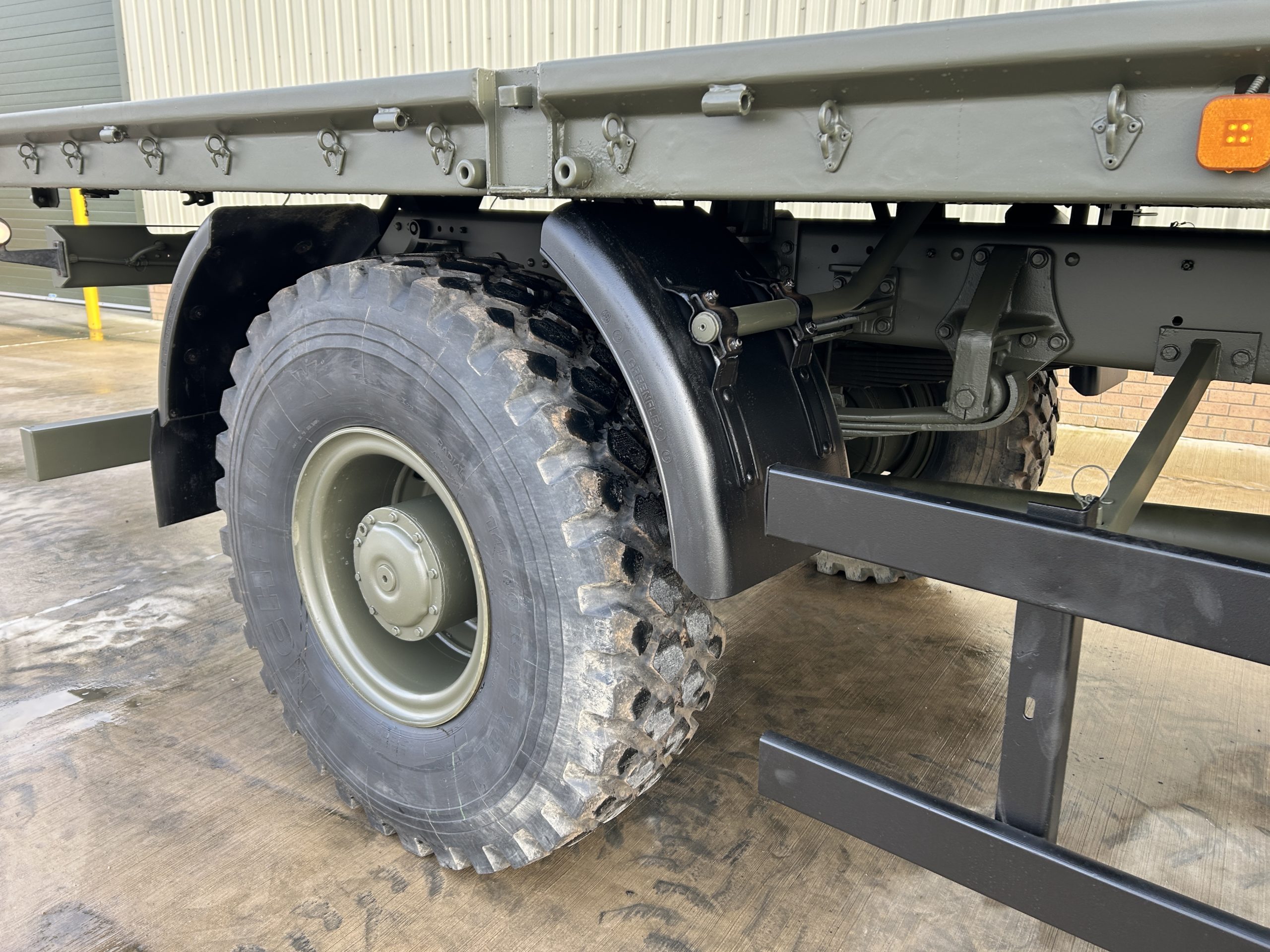 MAN 18.225 4×4 Cargo Truck