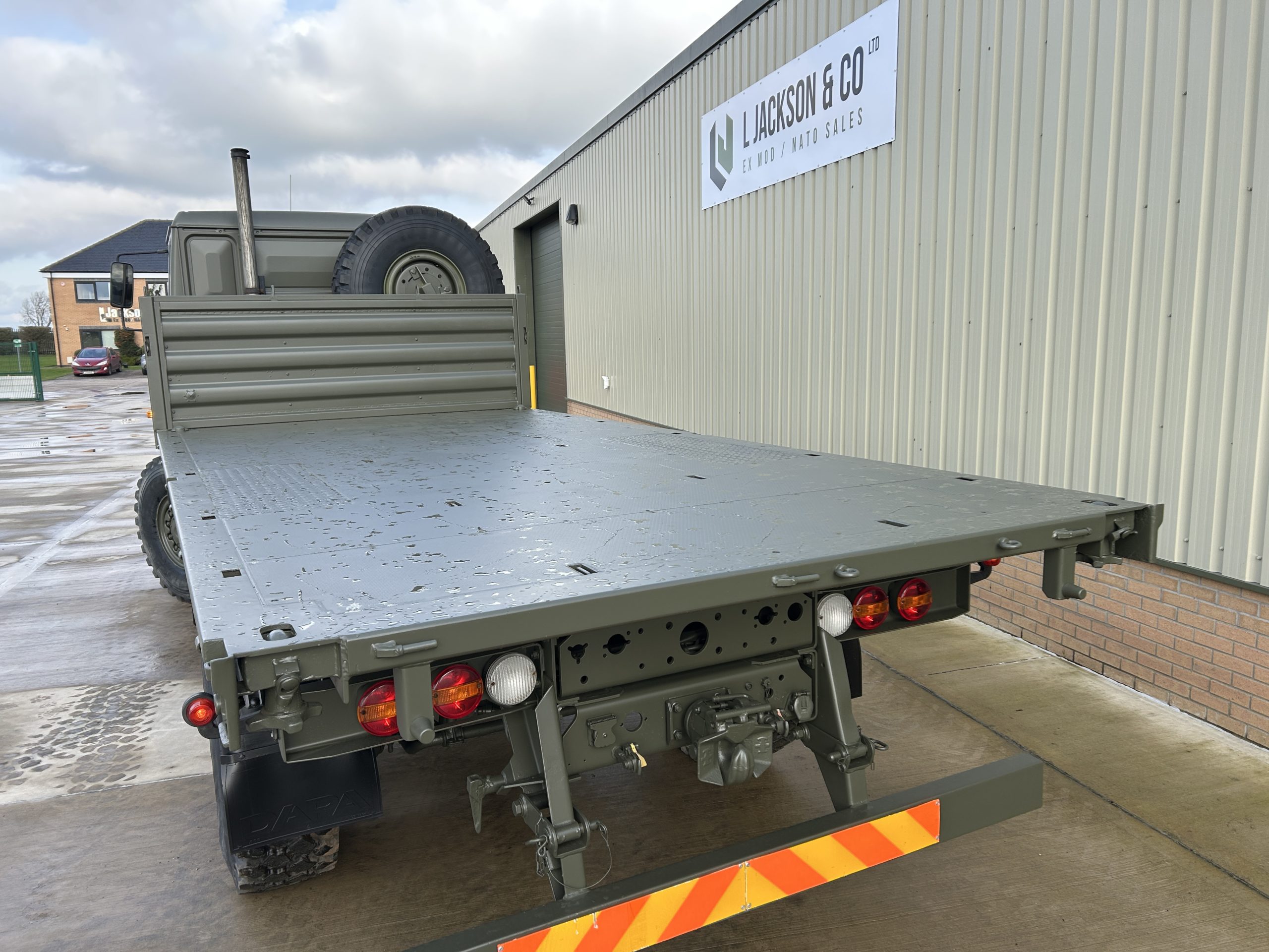 MAN 18.225 4×4 Cargo Truck