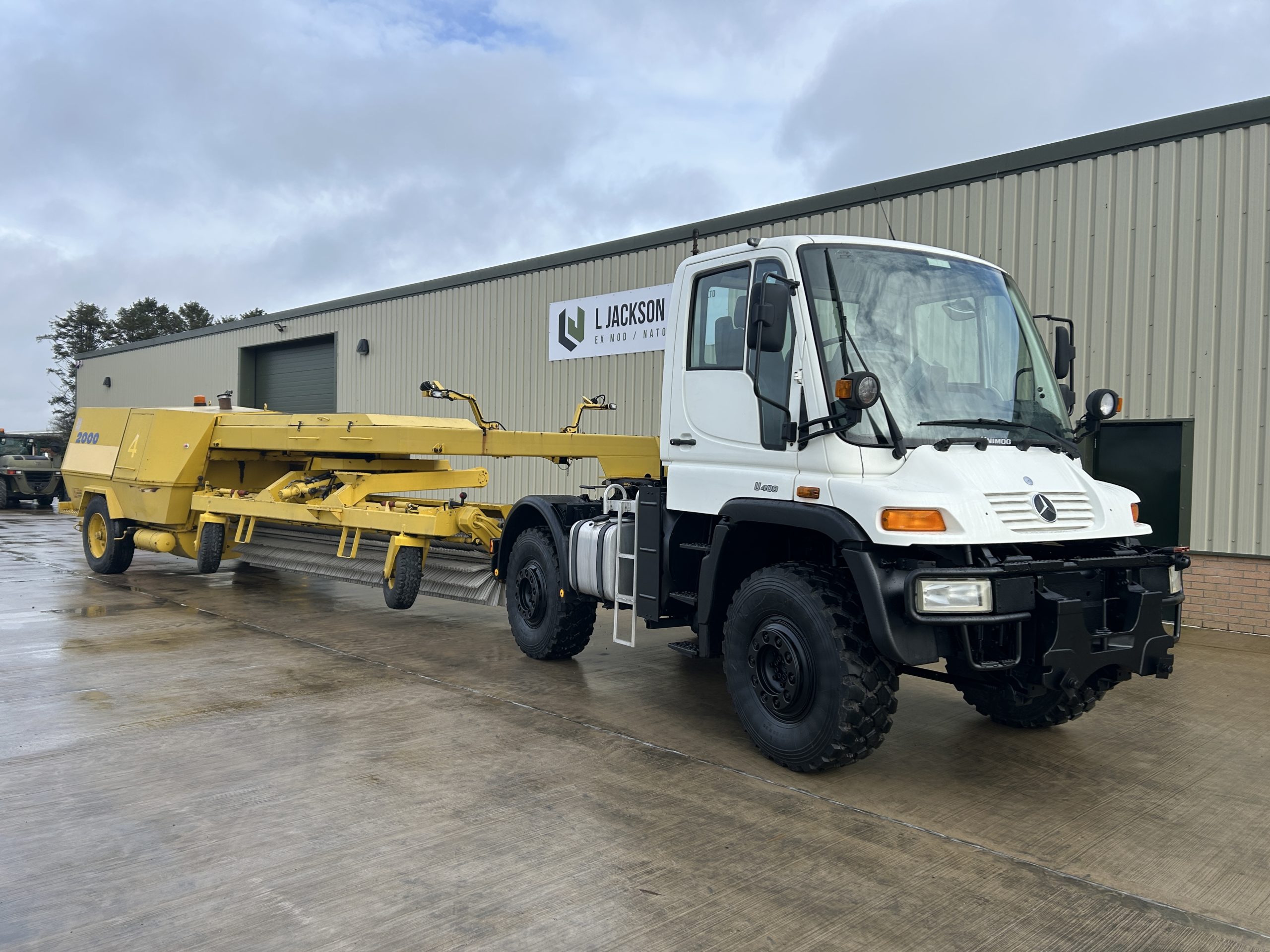Mercedes Unimog U400 with Danline 2000 Runway Sweepers